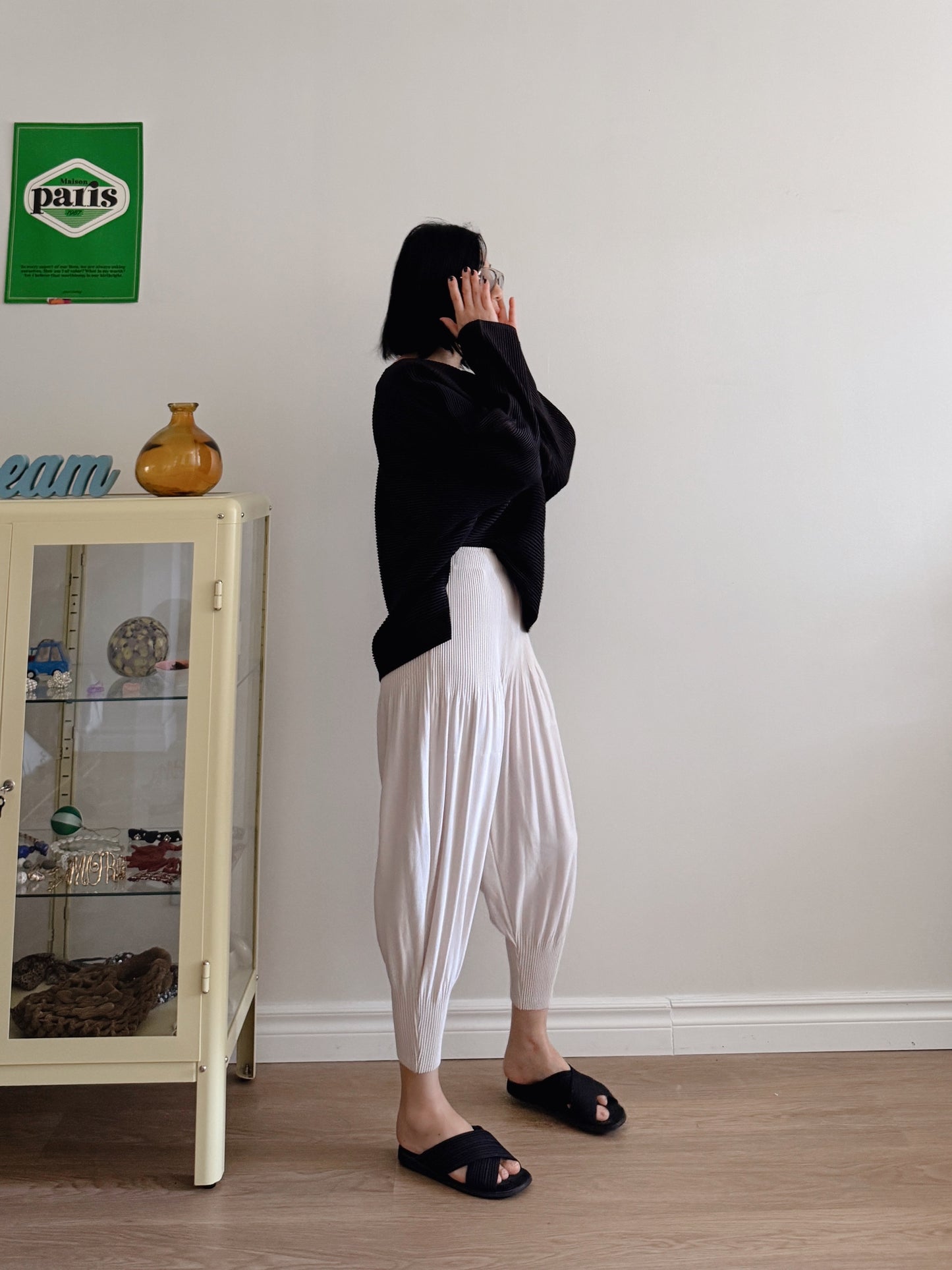 Pleats baggy pants ( black, pink, ivory, orange, mocha)