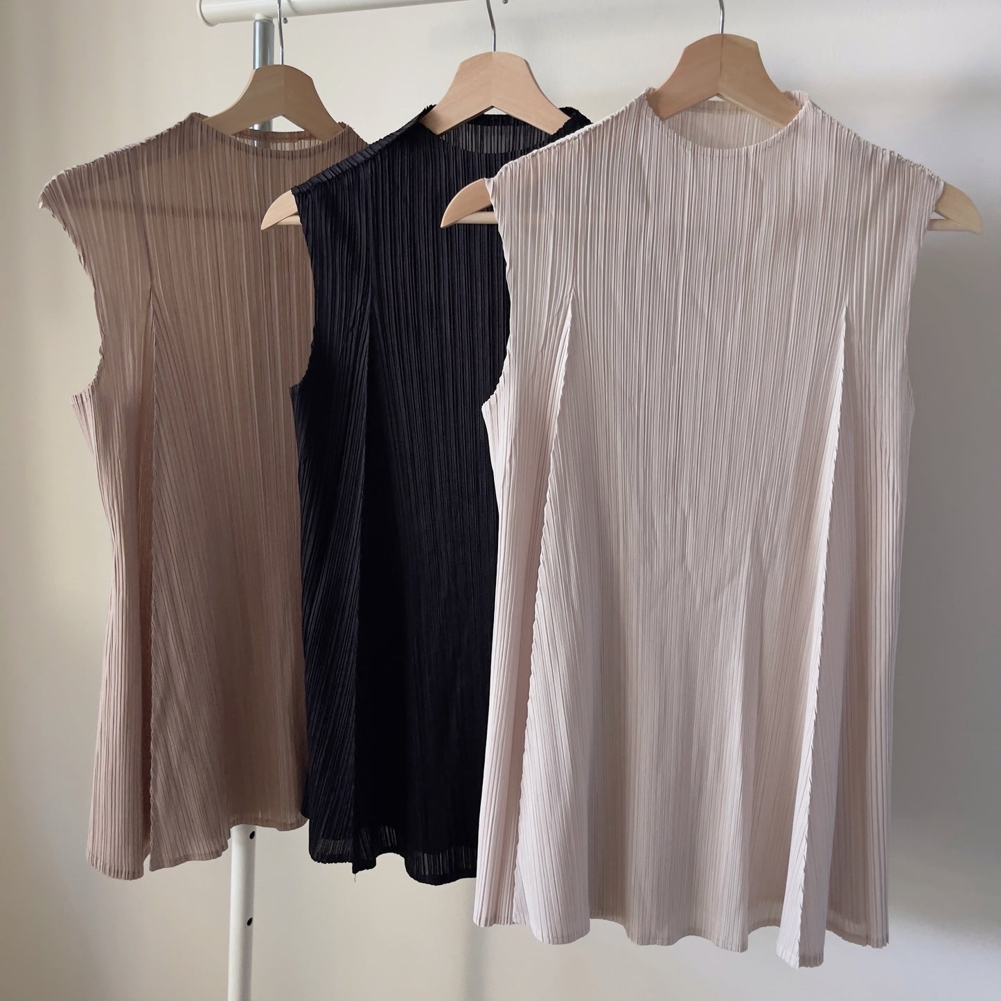 Pleats A line long top (ivory,black,mocha)