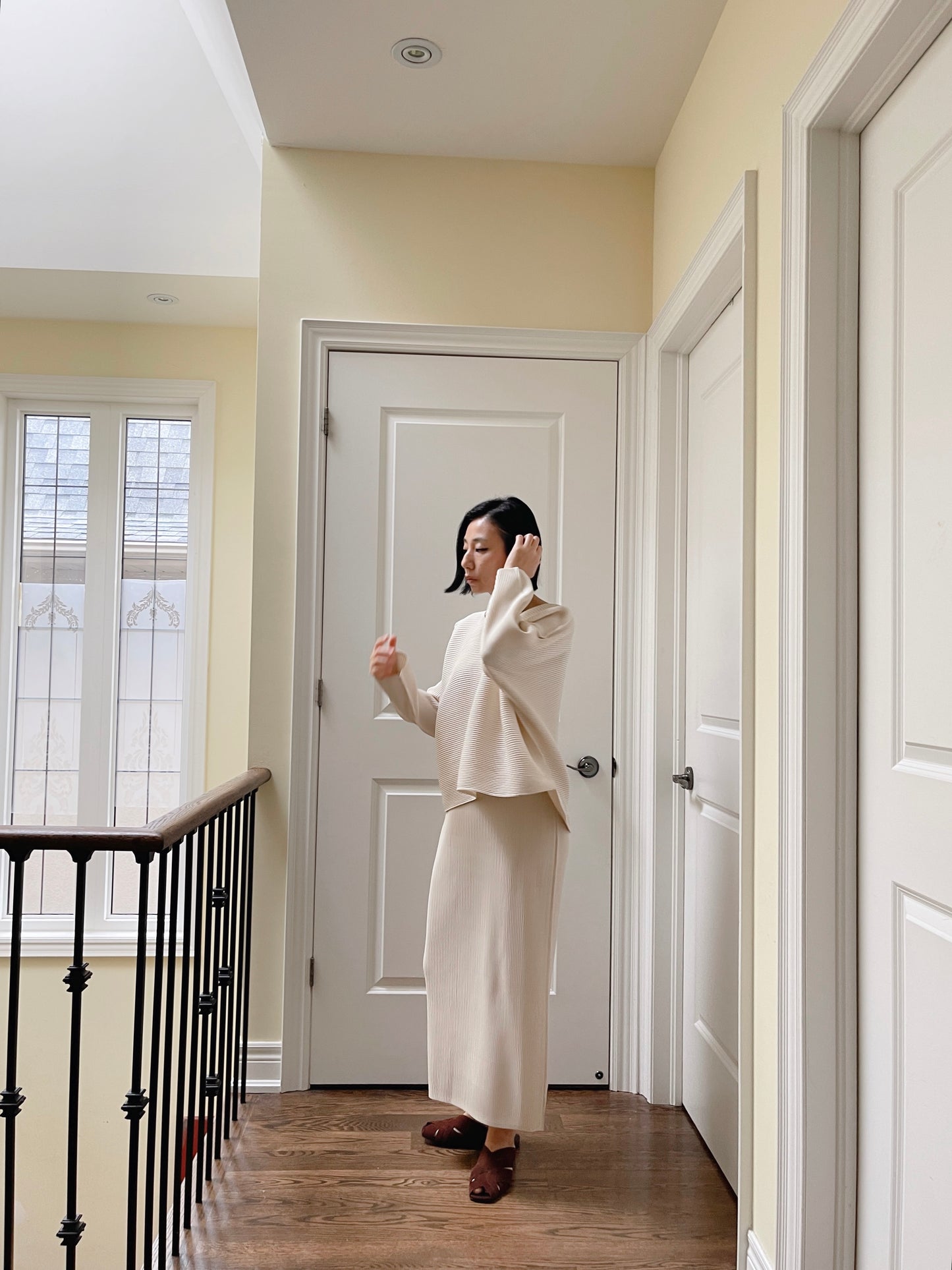 A-POC Pleats maxi dress( black, ivory)