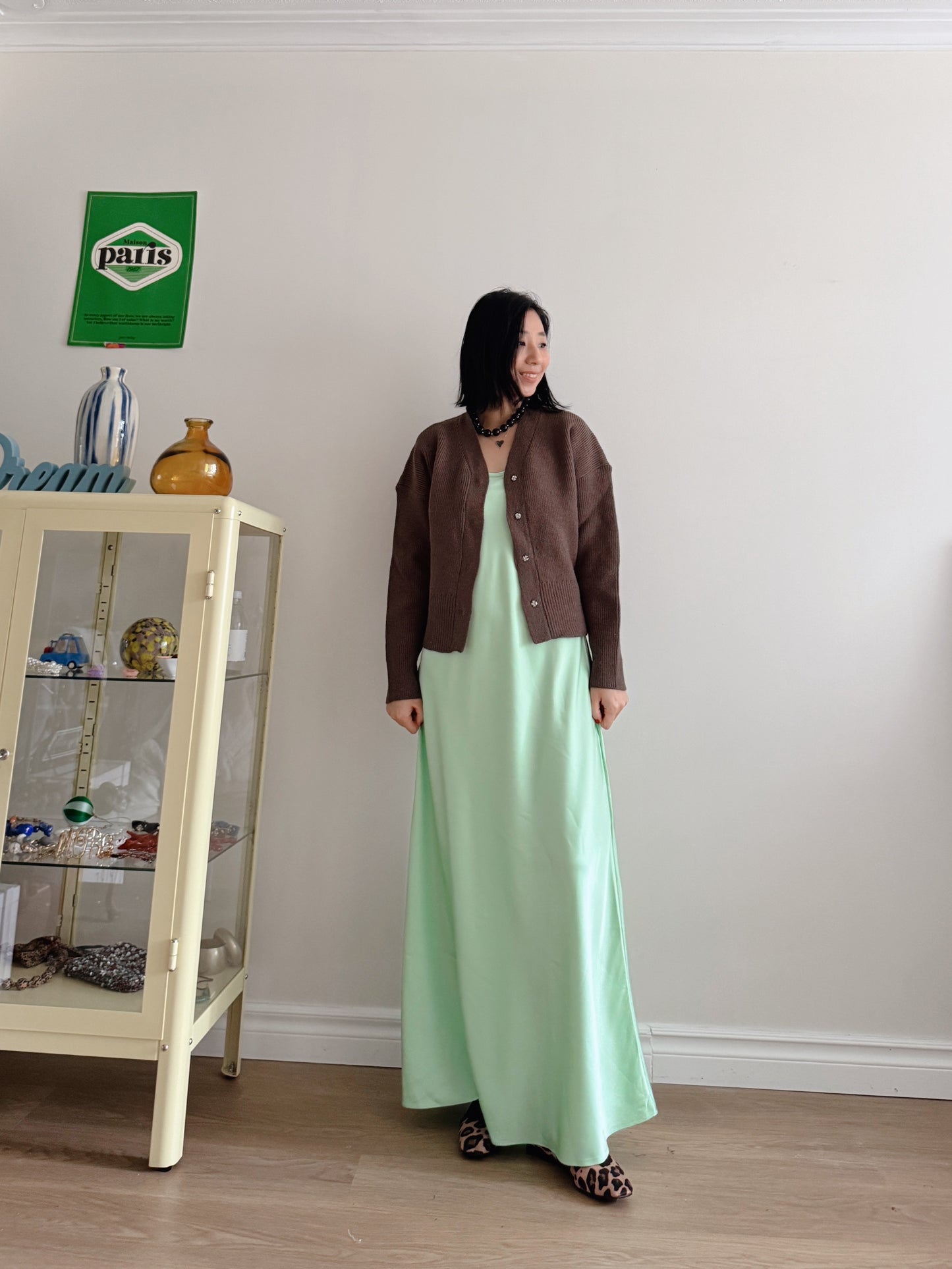 snap button cardigan (light yellow, brown)