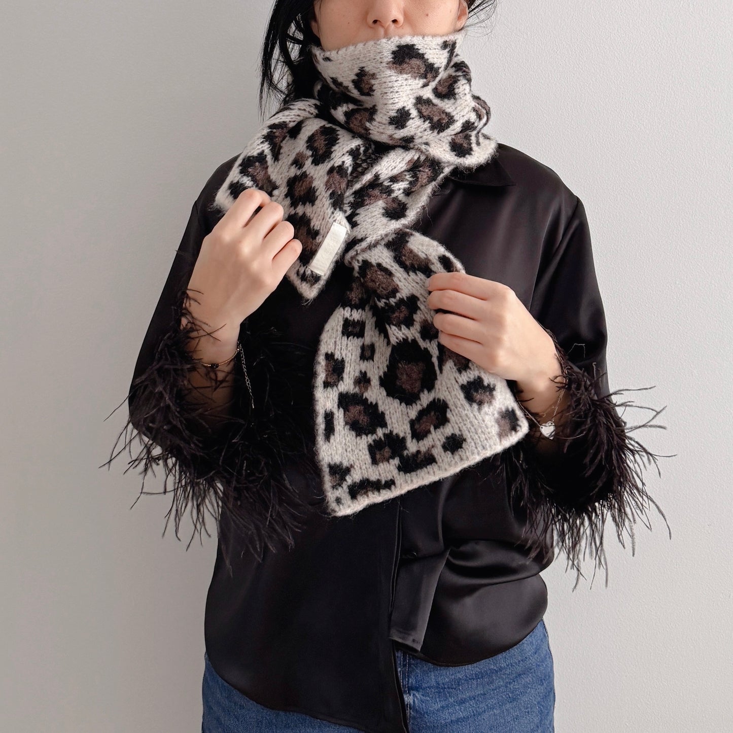 leopard print scarf (beige,brown)