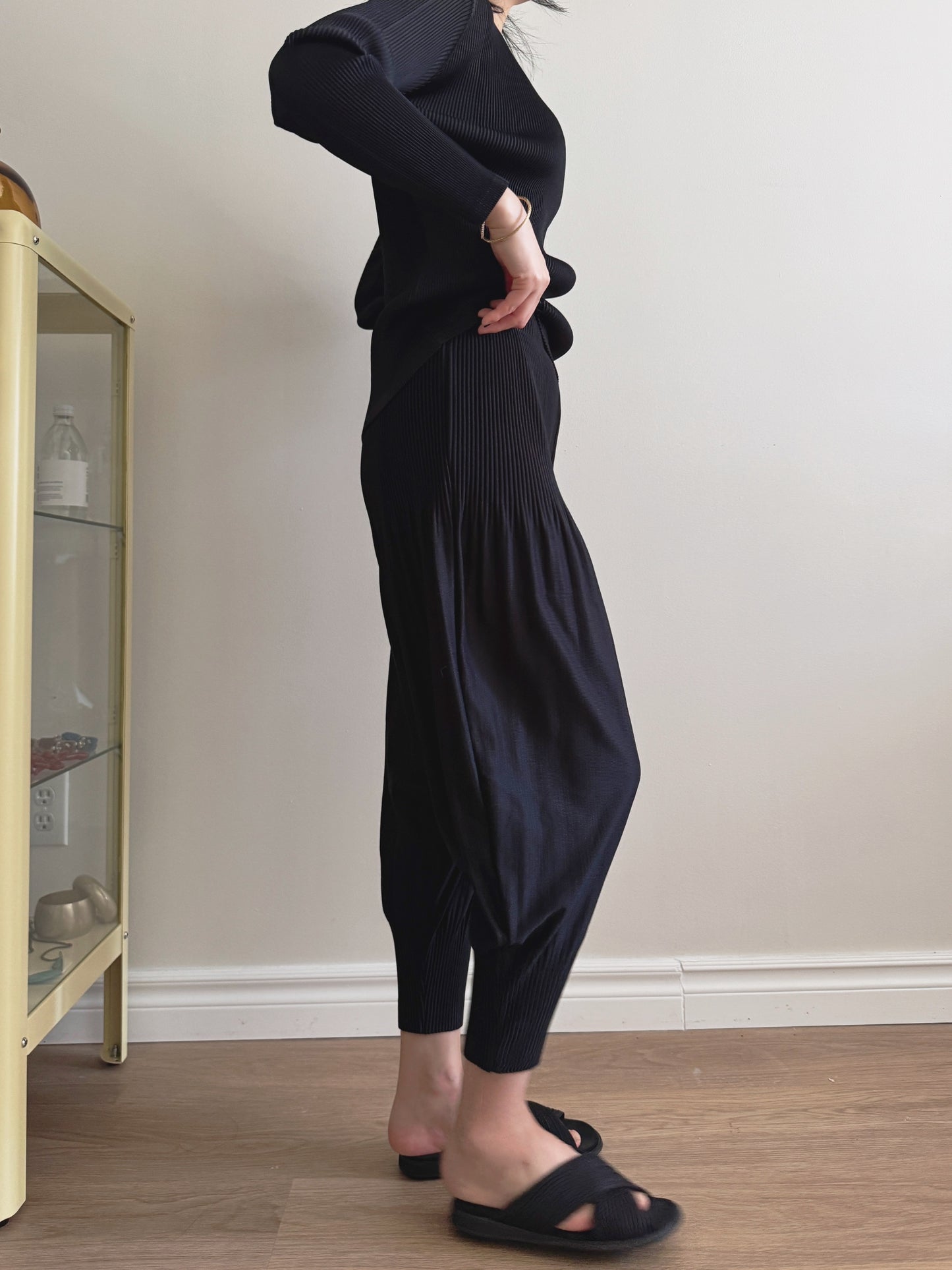 Pleats baggy pants ( black, pink, ivory, orange, mocha)