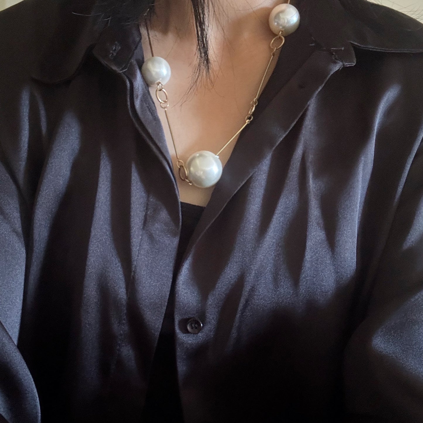 Gold Chunky Pearl Necklace