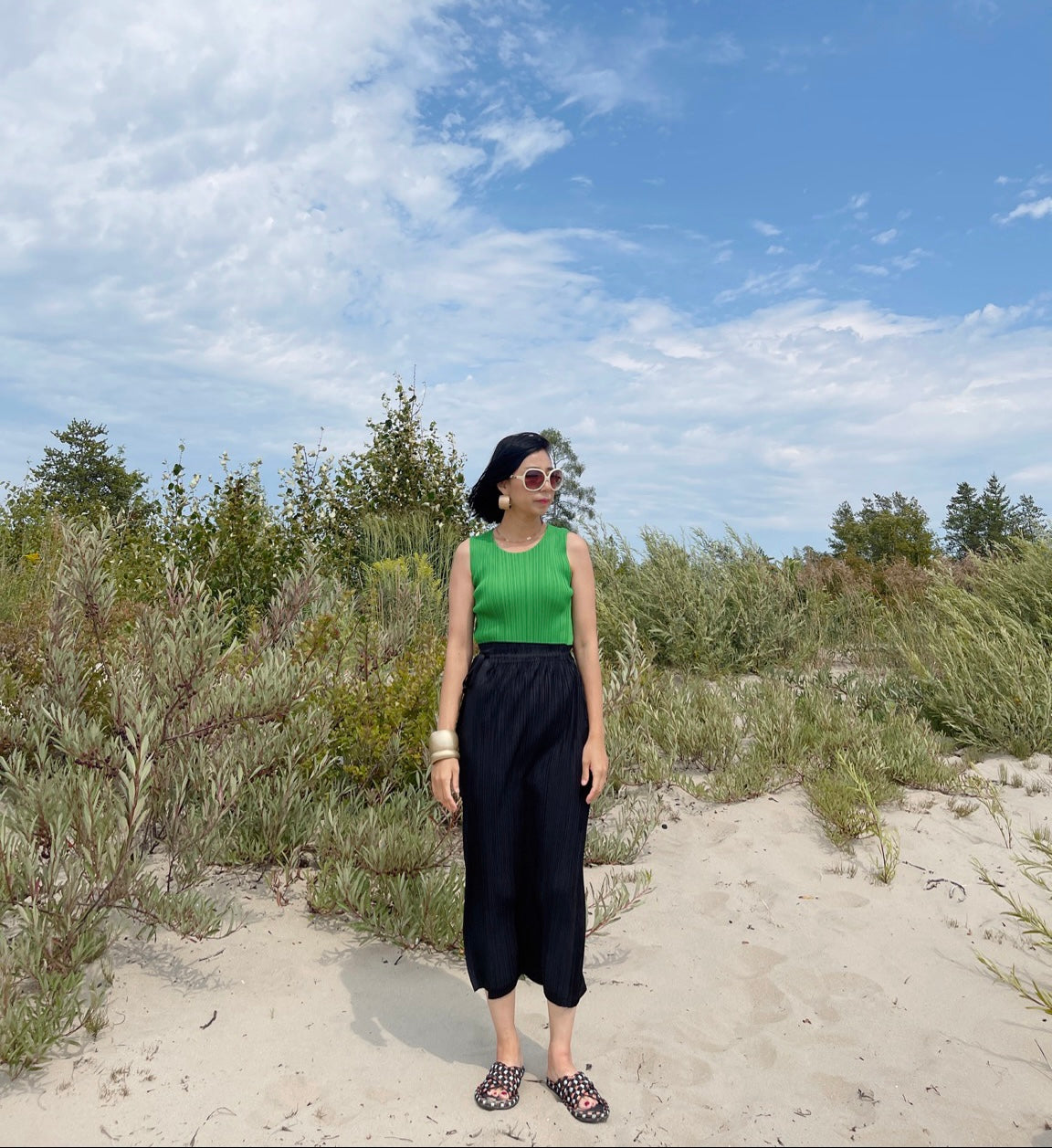 Basic Top (black, ivory, green, pink)