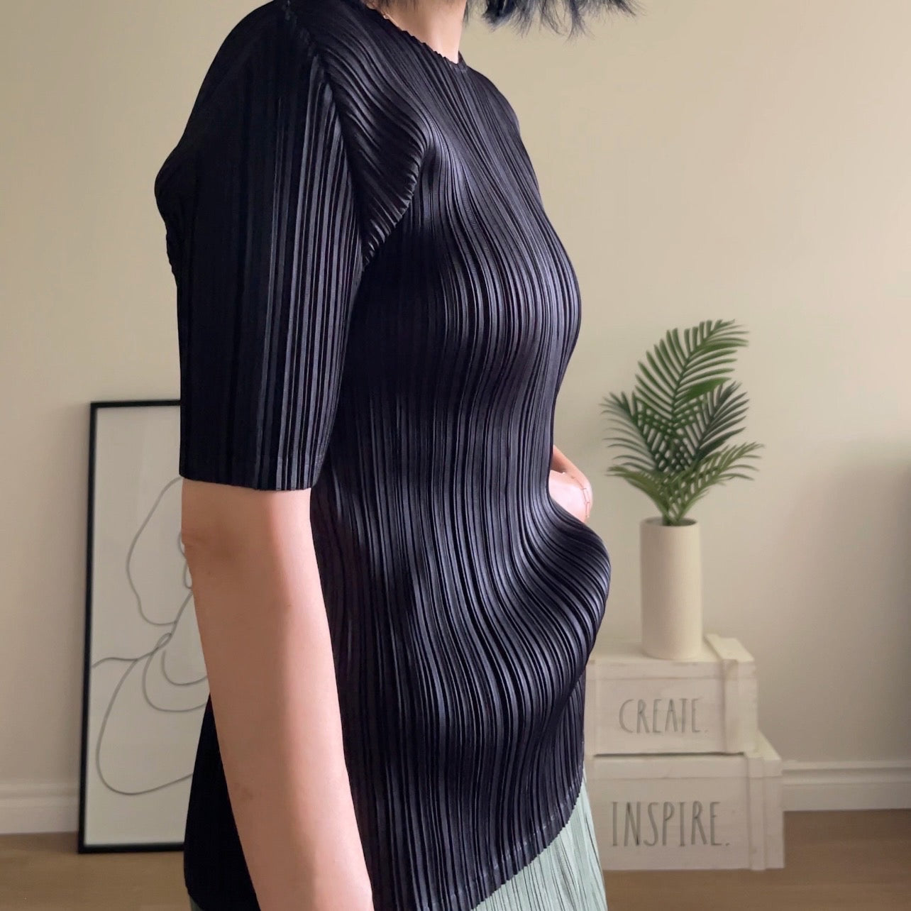 Pleats basic top (pink, gray khaki, ruby, white, black, silver)