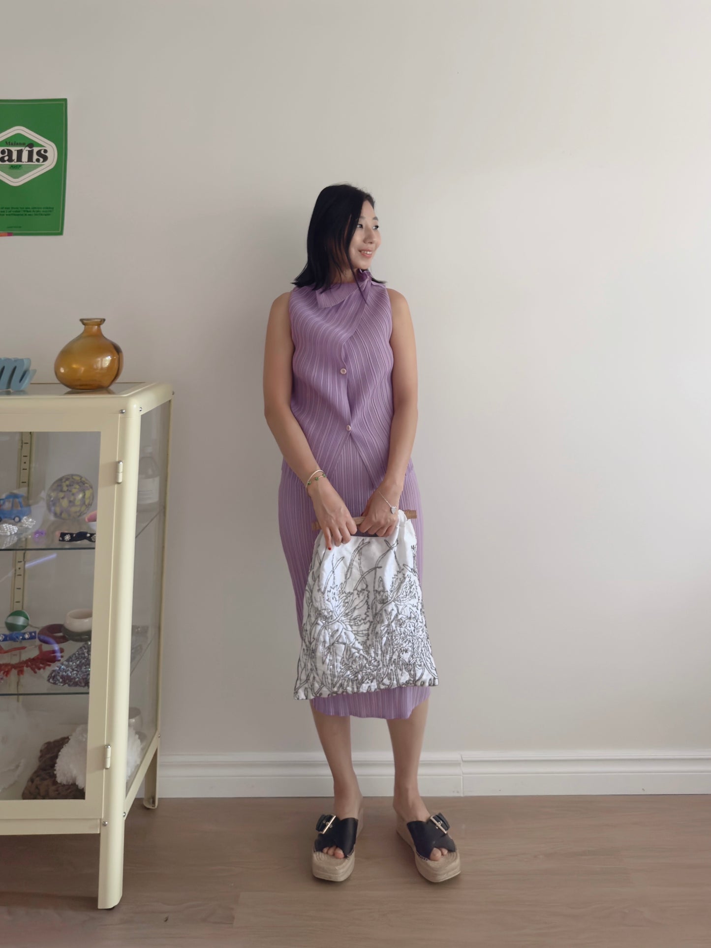 Pleated Vest (lilac, navy, black)
