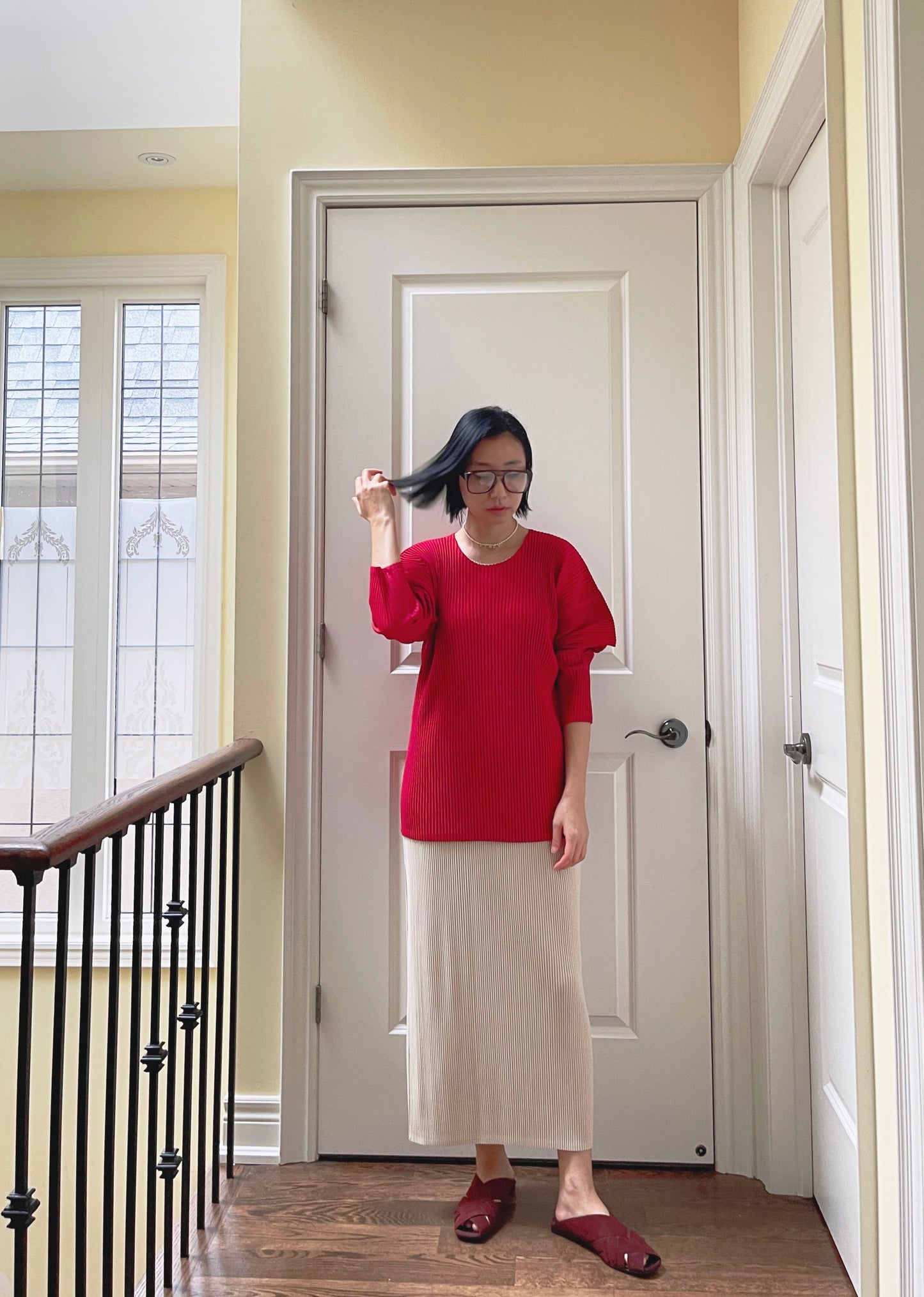 A-POC Pleats round tee ( black, ivory, red)