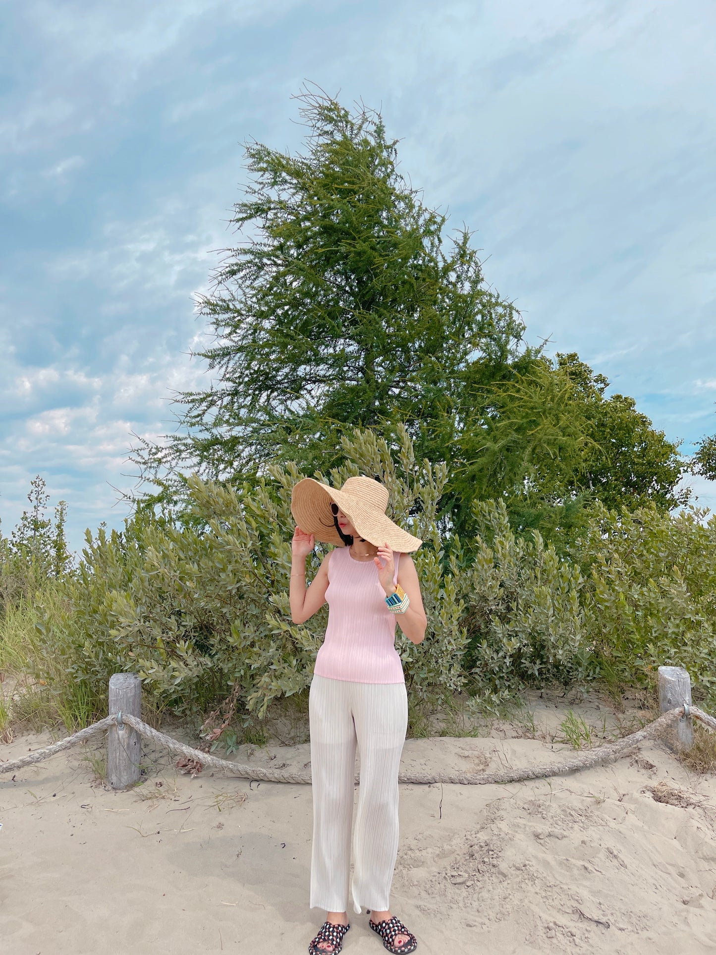 Basic Top (black, ivory, green, pink)