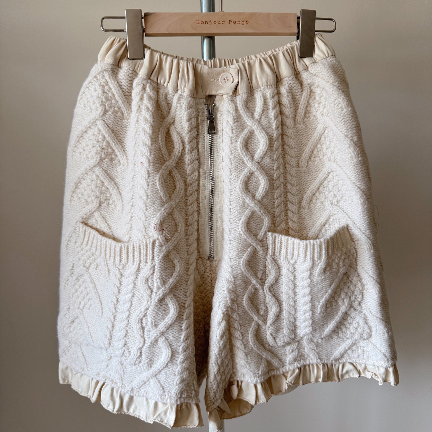 Wool knit shorts(ivory, red, black)