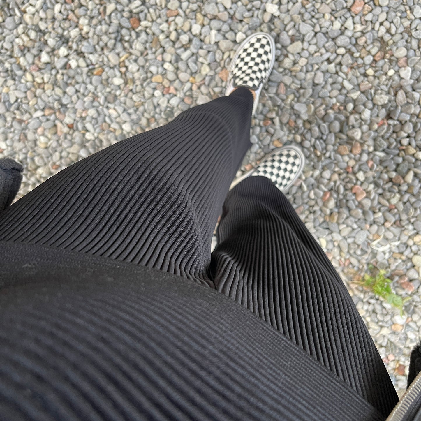 A-POC Pleats Pants (ivory, black)