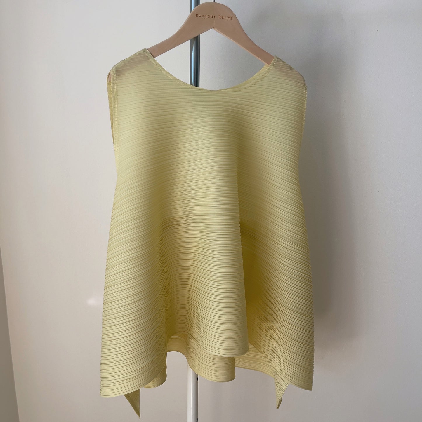 Pleats back string sleeveless (royal blue, lavender, ivory, lemon)