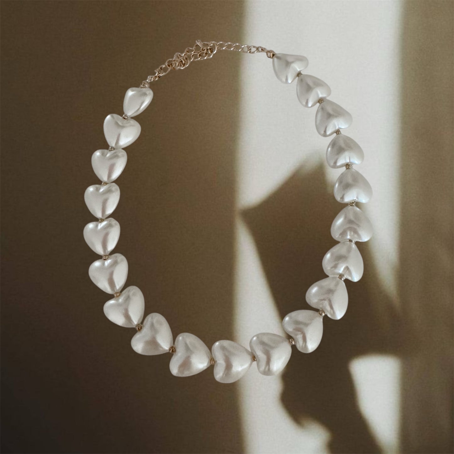 Heart Pearl choker