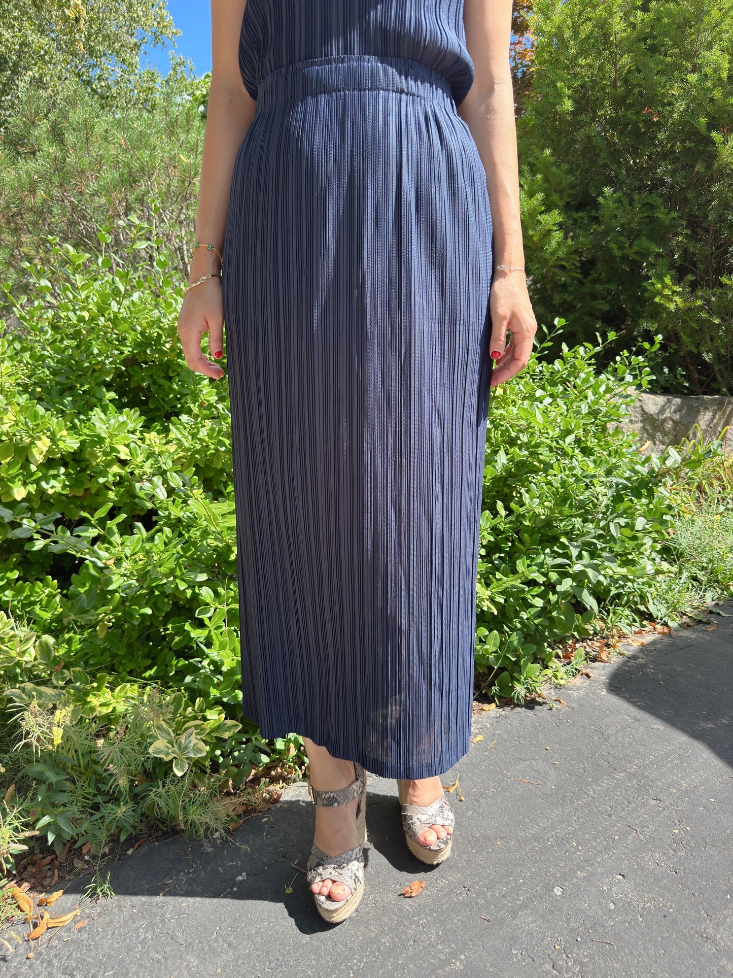 Pleated maxi skirt
