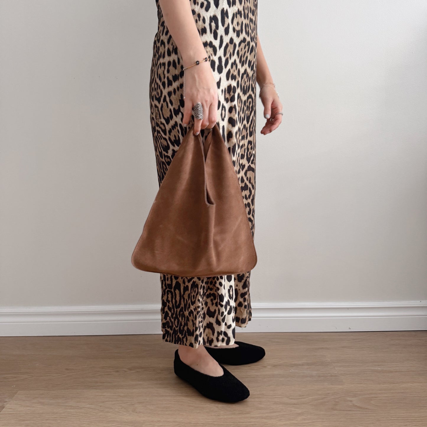 Suede Tote (camel, brown)
