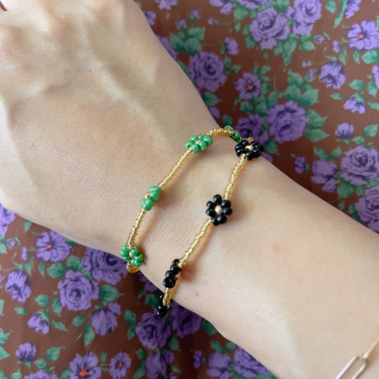 BEADED FLOWER BRACELET