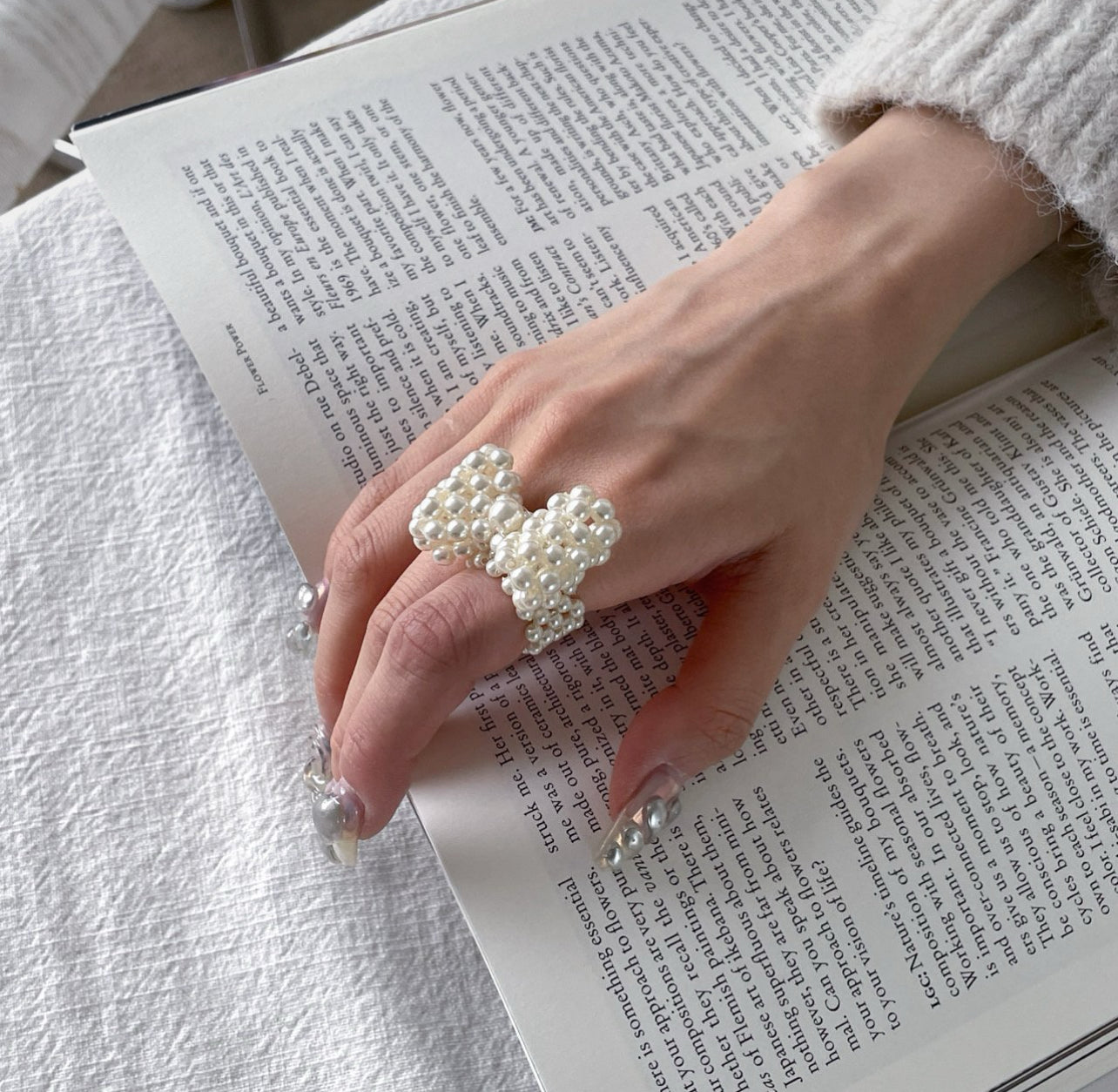 pearl ring (flower, ribbon,heart)