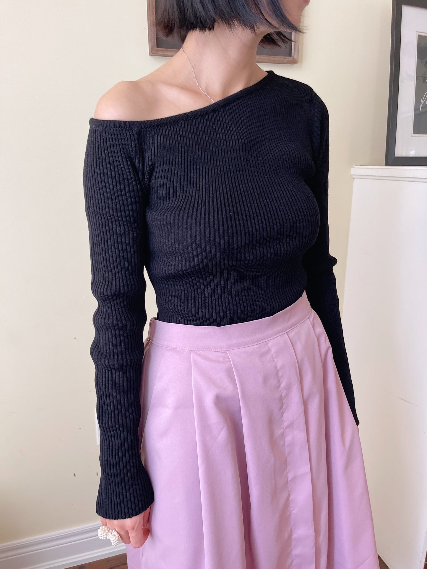 Off shoulder knit (ivory, yellow,sky blue, black)