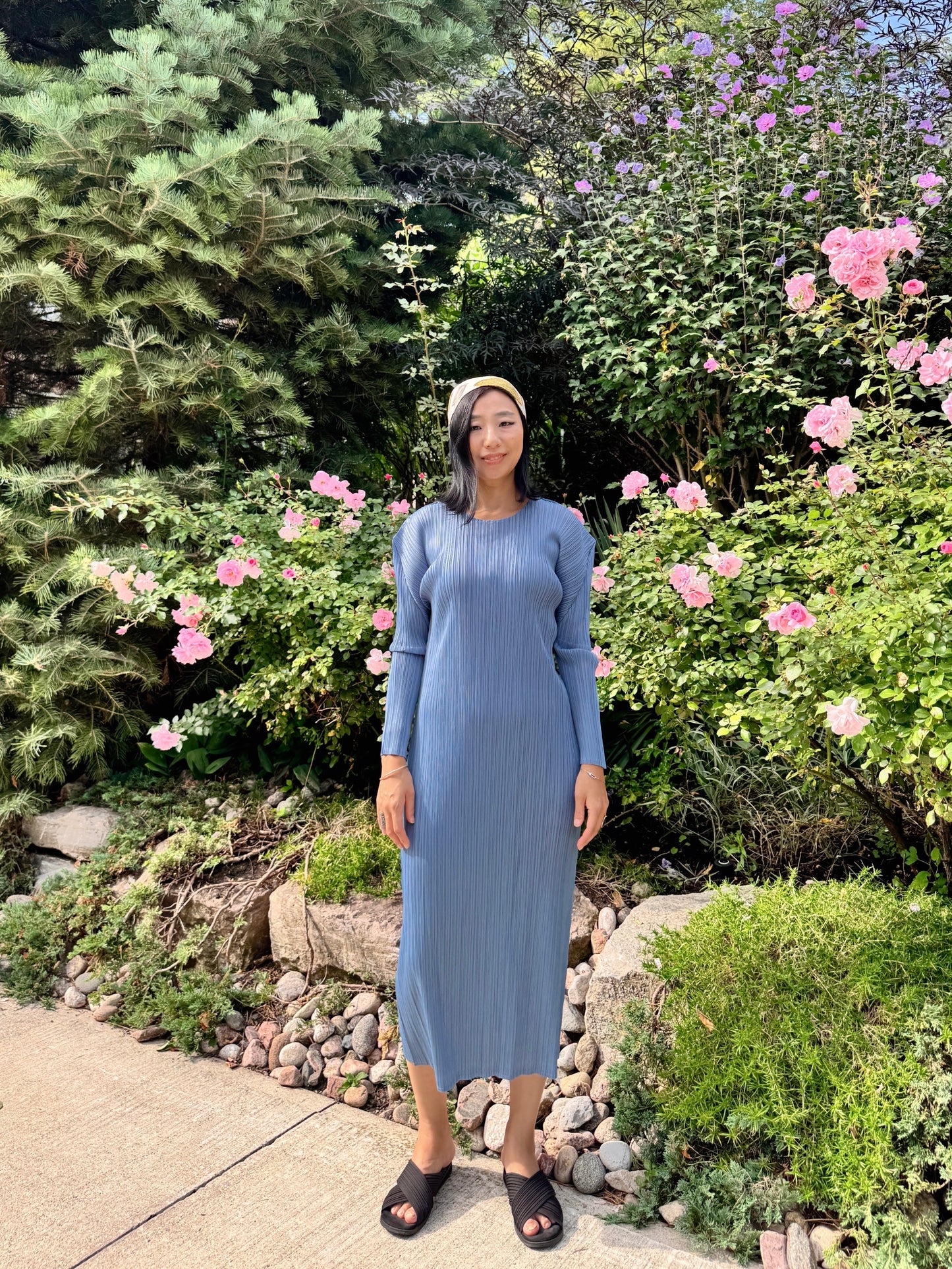 Edge dress (pink, blue)
