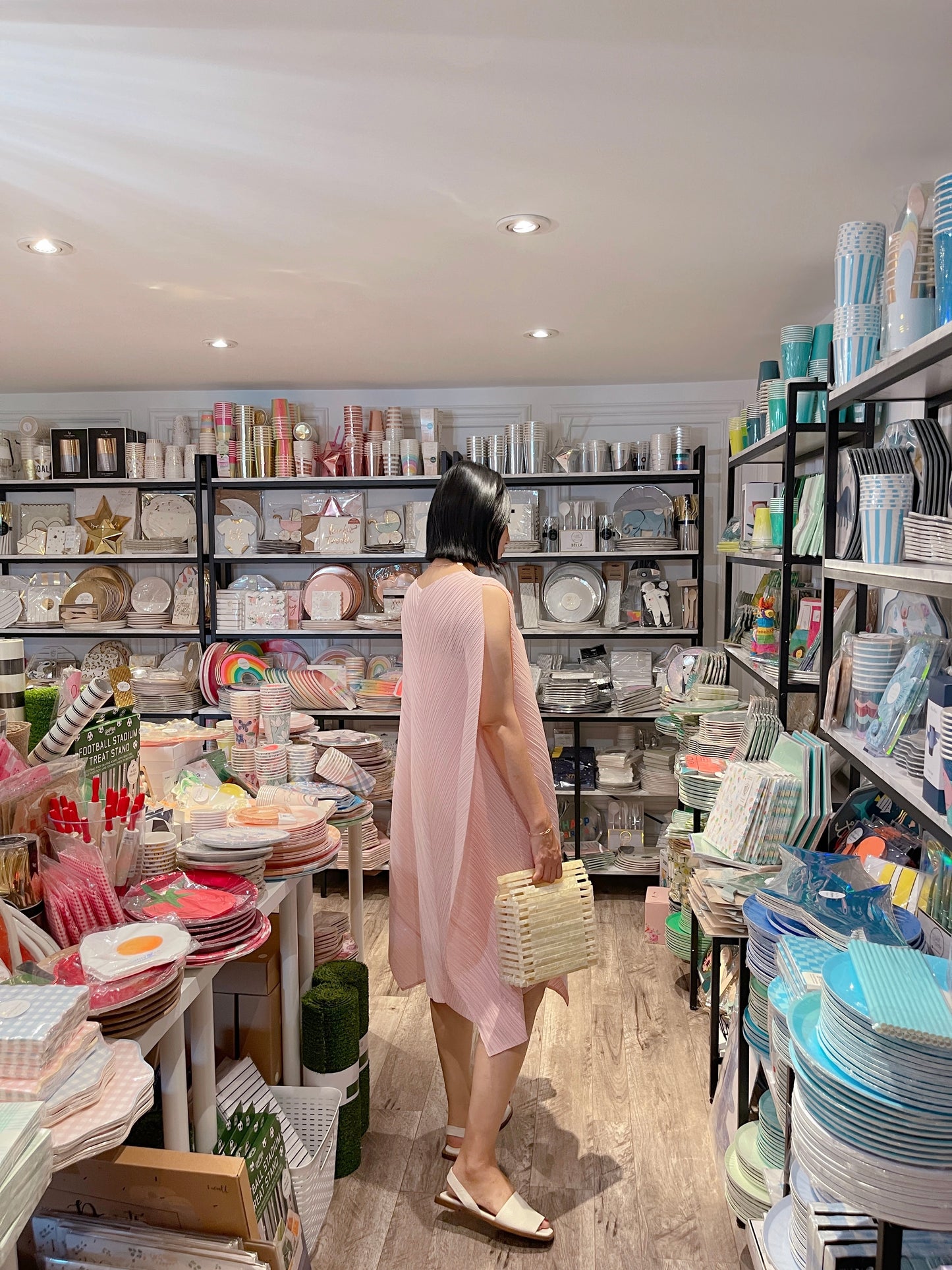 solid dress (black, pastel blue ,pink)