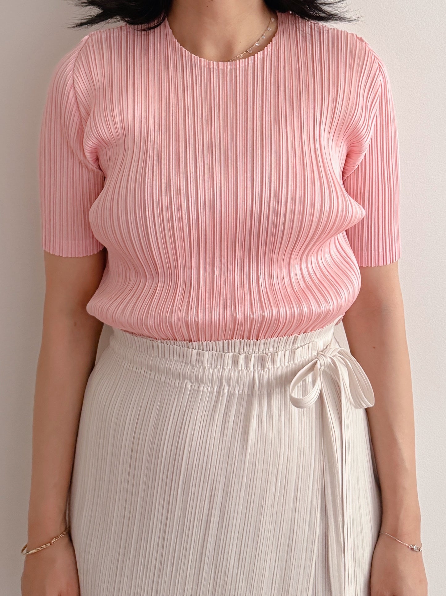 Pleats basic top (pink, gray khaki, ruby, white, black, silver)