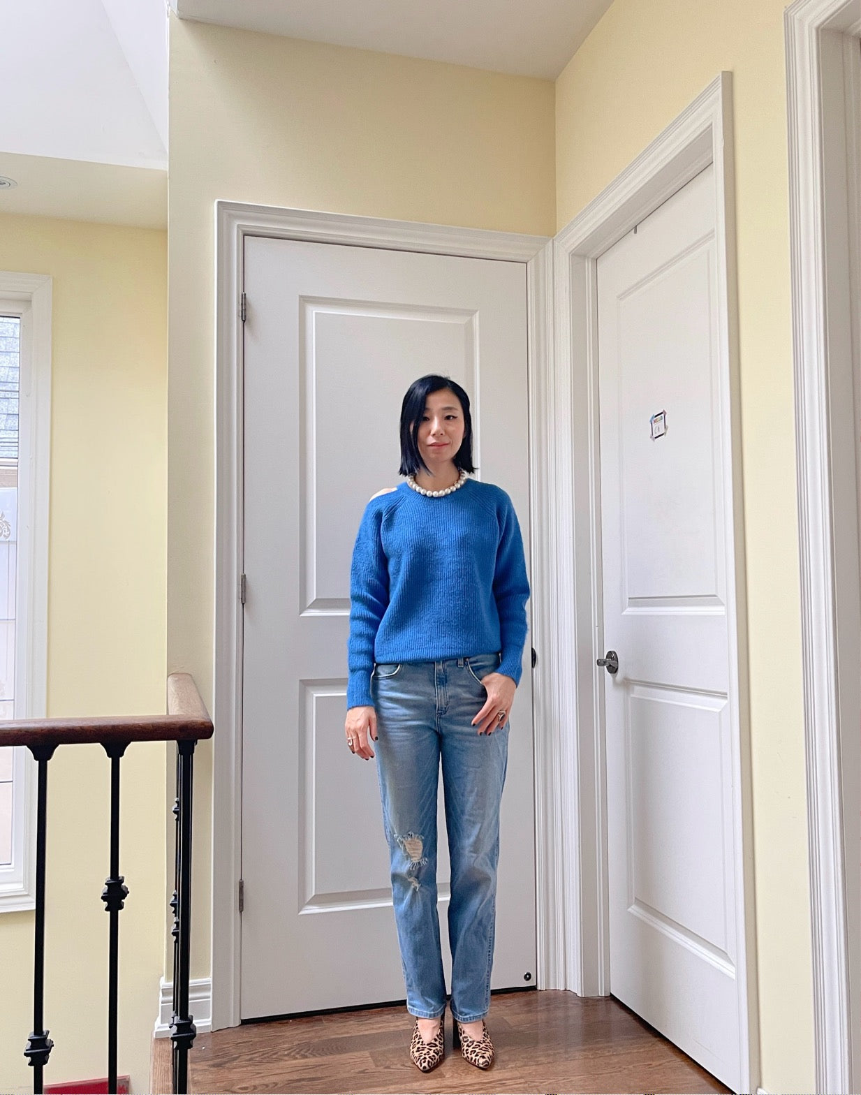 Latte wool knit (ivory, blue, black)