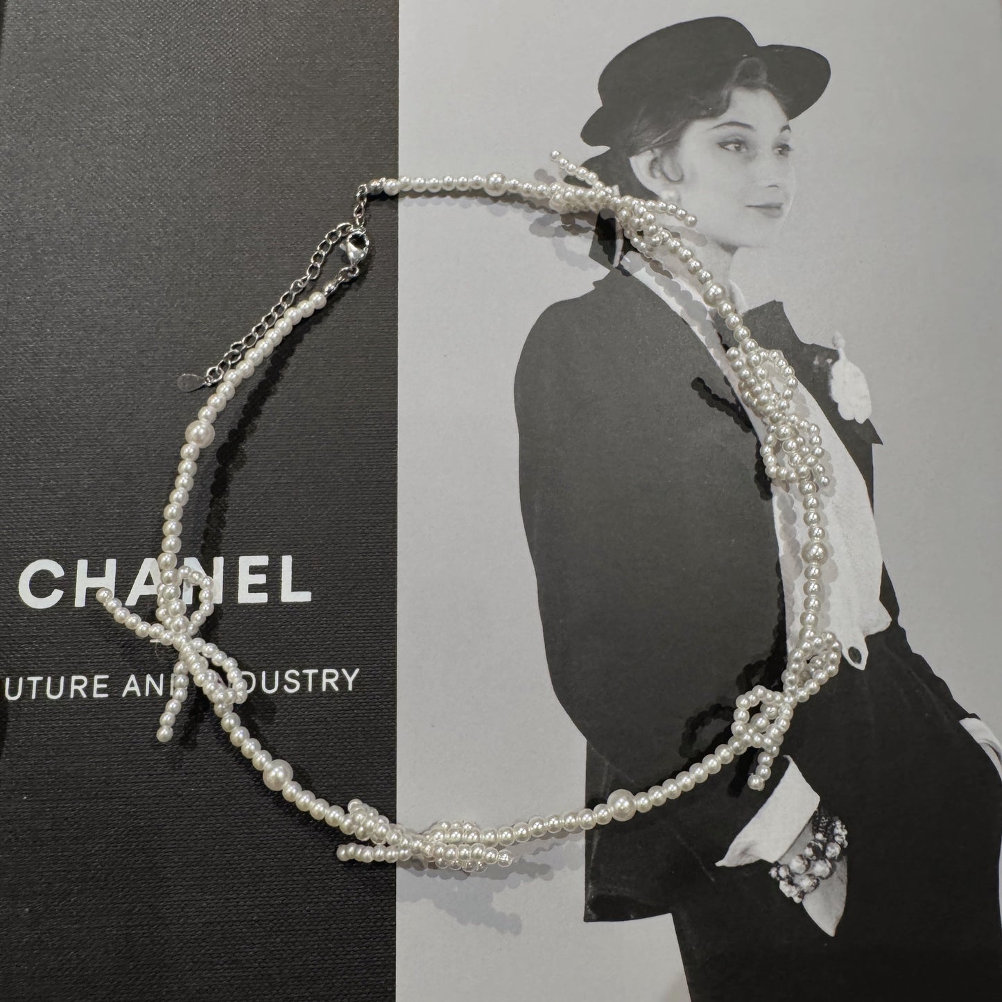 Choker Pearl bow Necklace