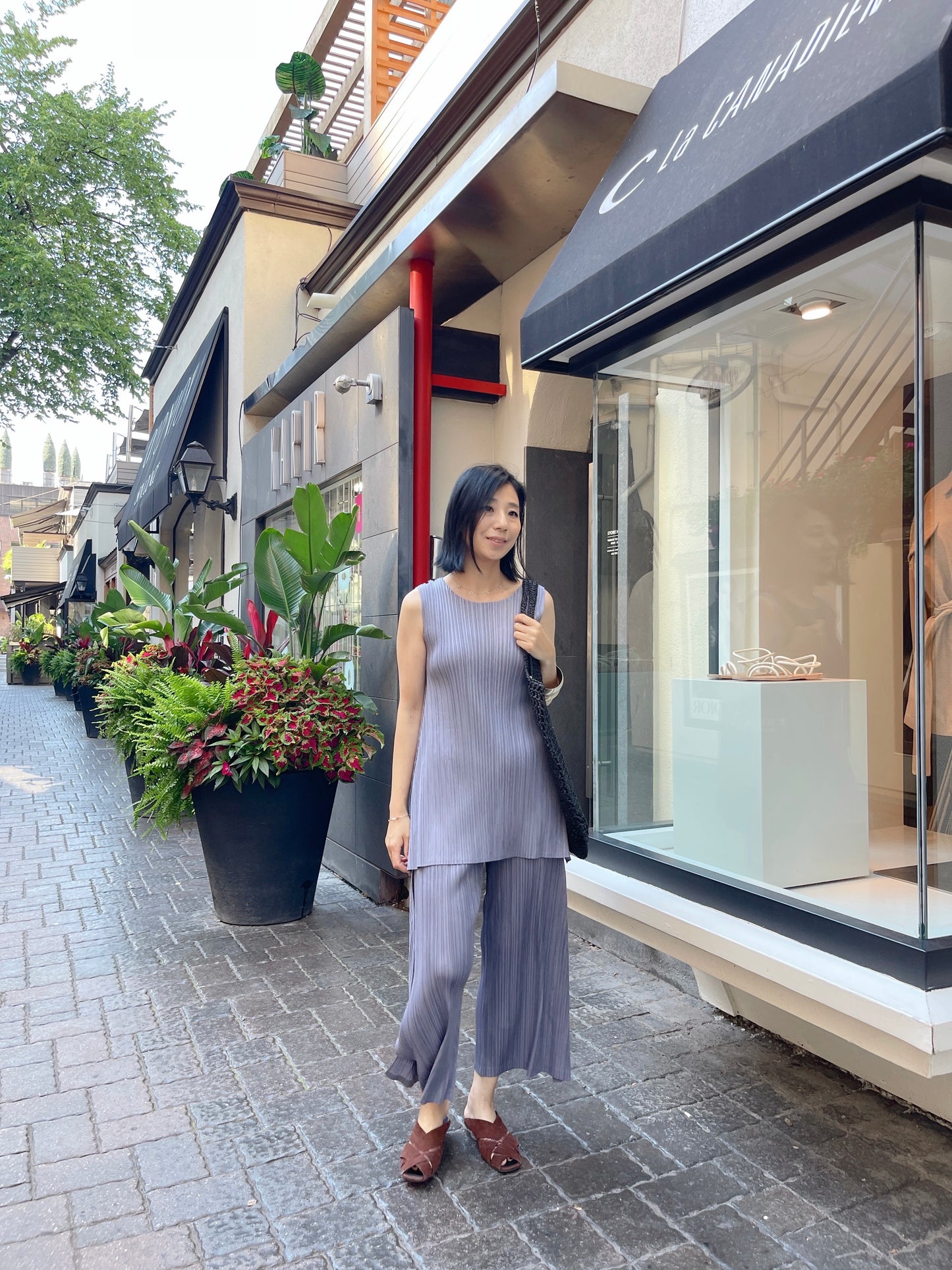 Pleats July pants (ivory, black, grey)