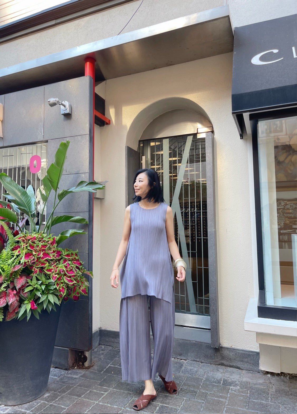 Pleats July pants (ivory, black, grey)