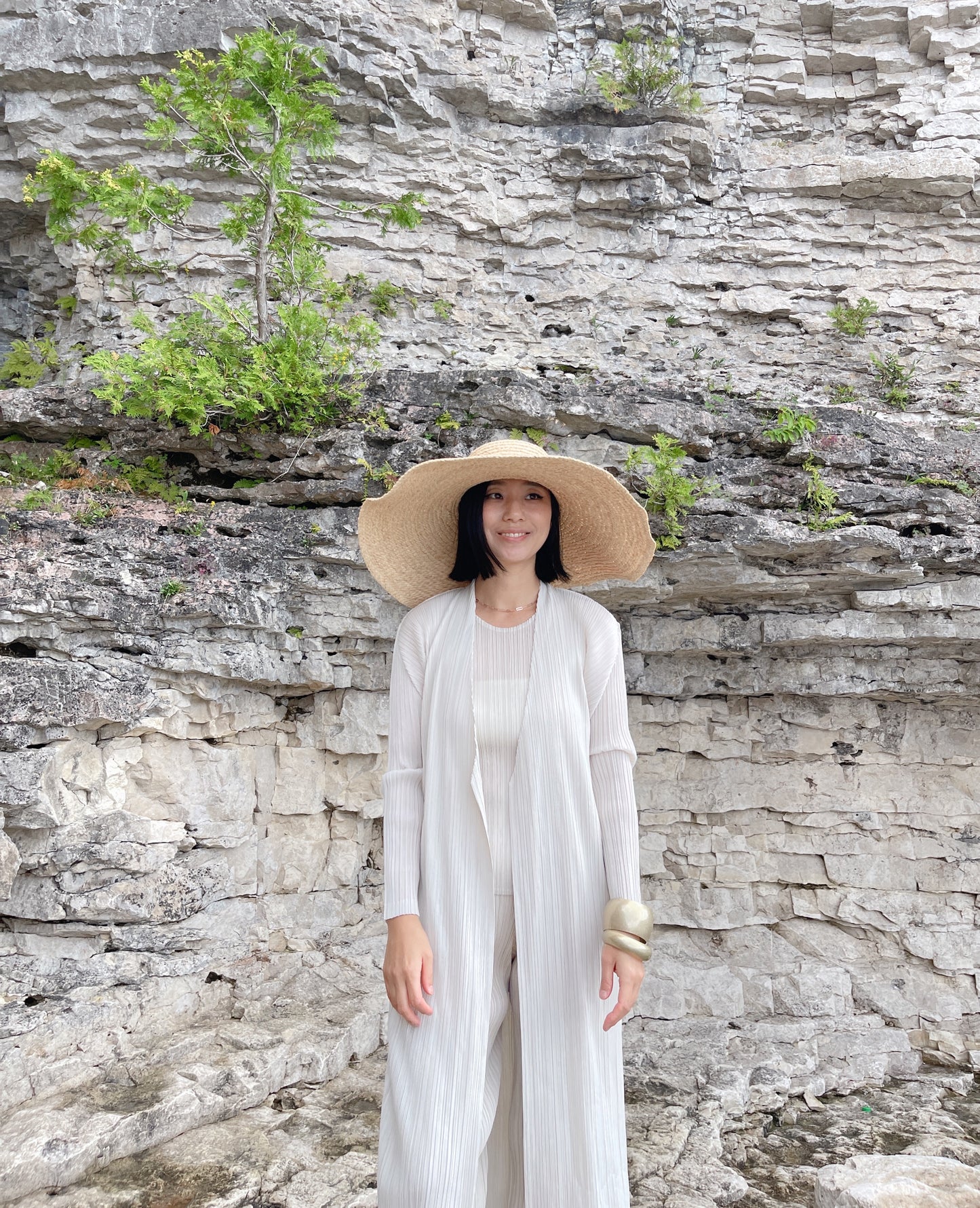 long sleeved cardigan (ivory, black)