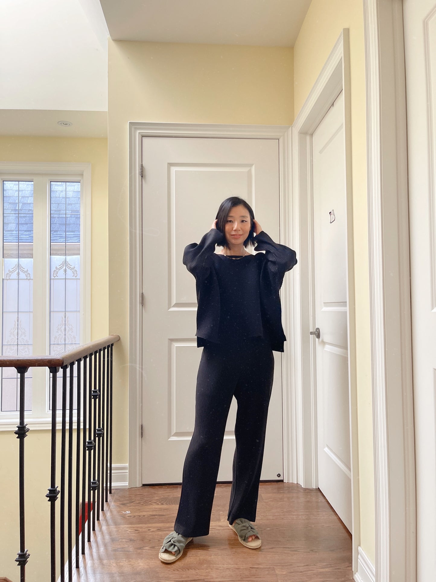 A-POC Pleats Oversize Top (ivory, black)