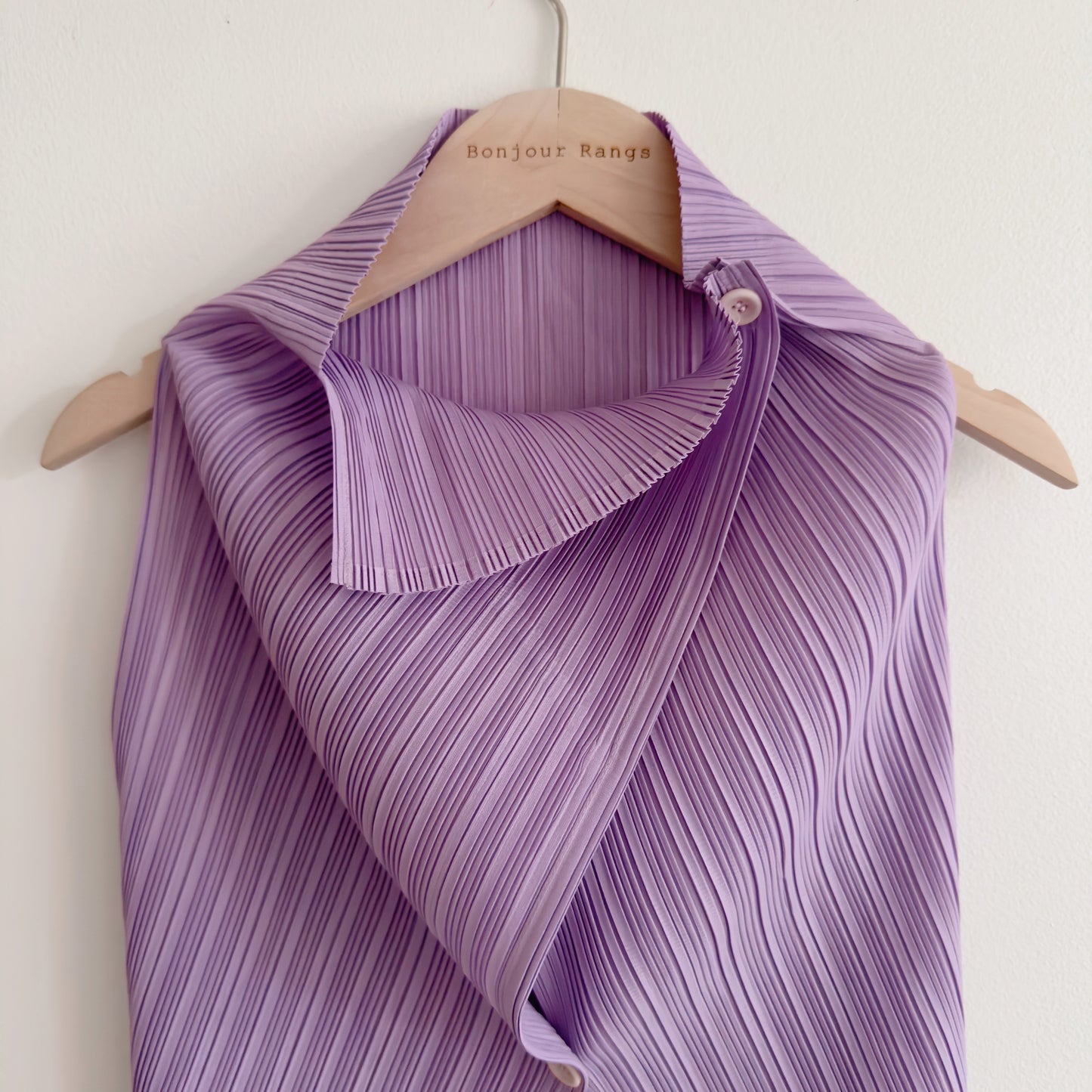Pleated Vest (lilac, navy, black)