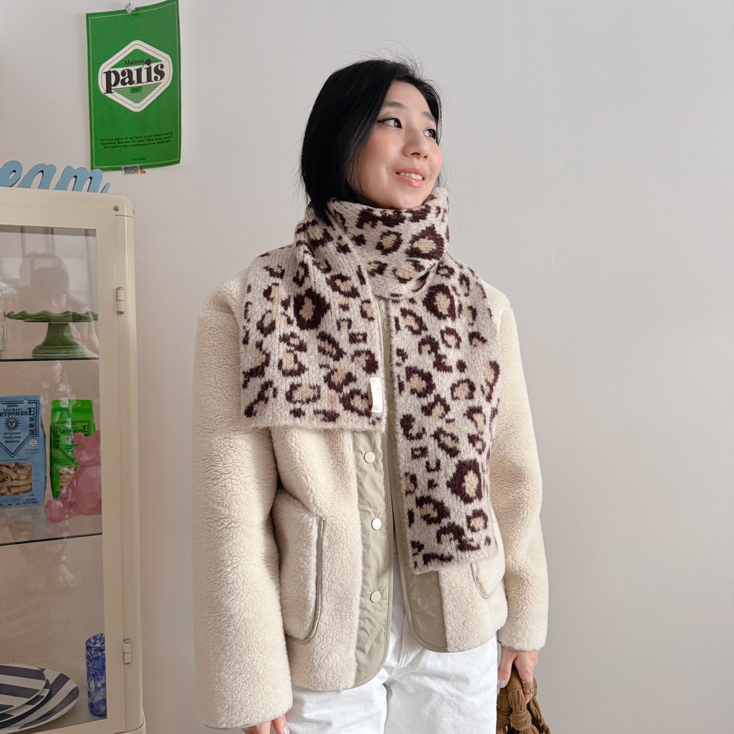 leopard print scarf (beige,brown)