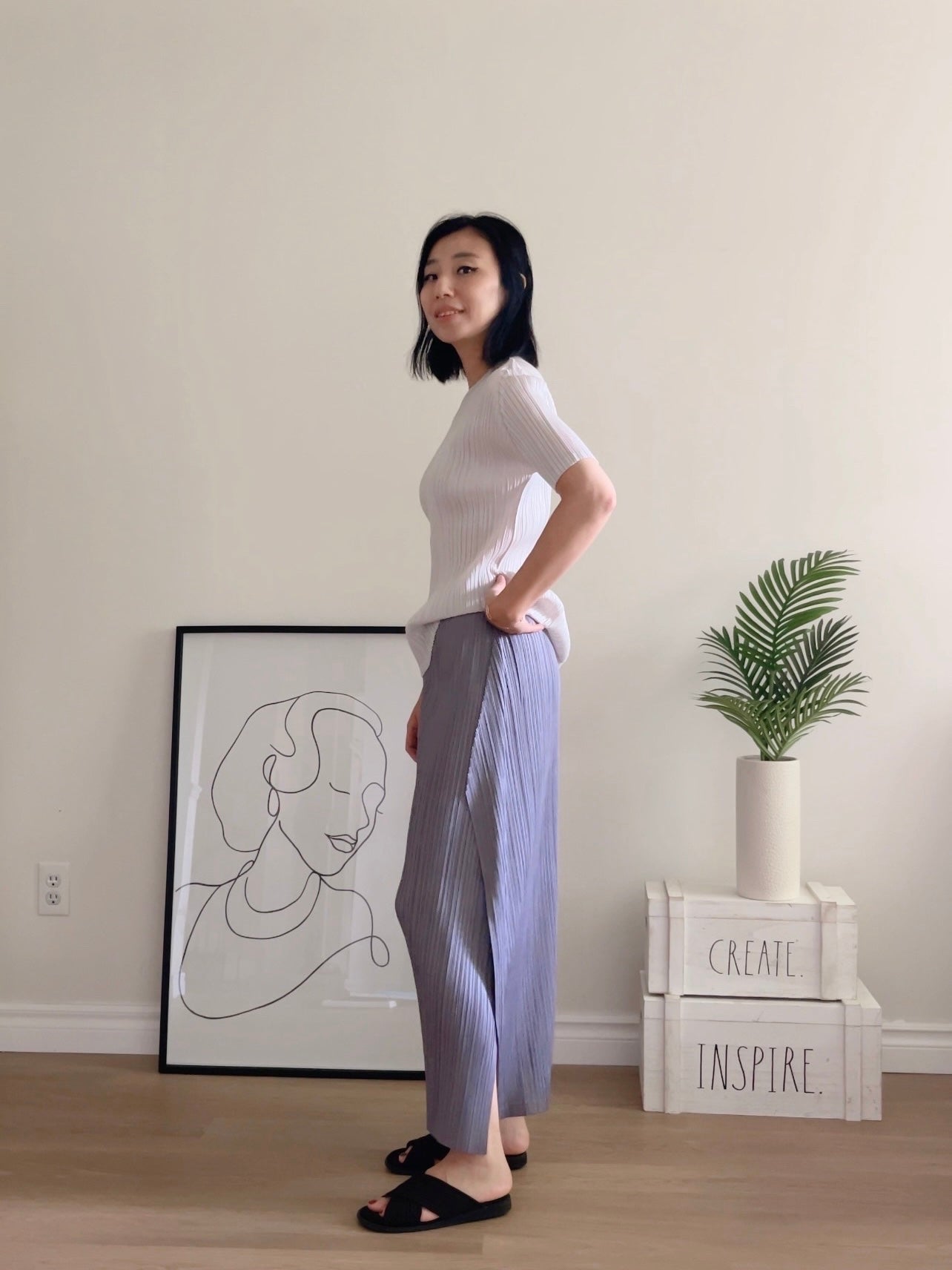 Pleats basic top (pink, gray khaki, ruby, white, black, silver)