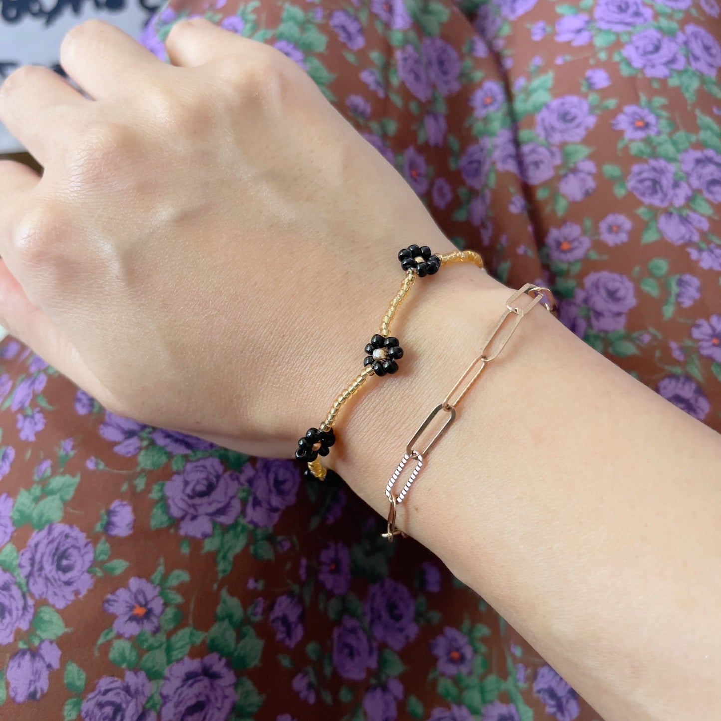 BEADED FLOWER BRACELET