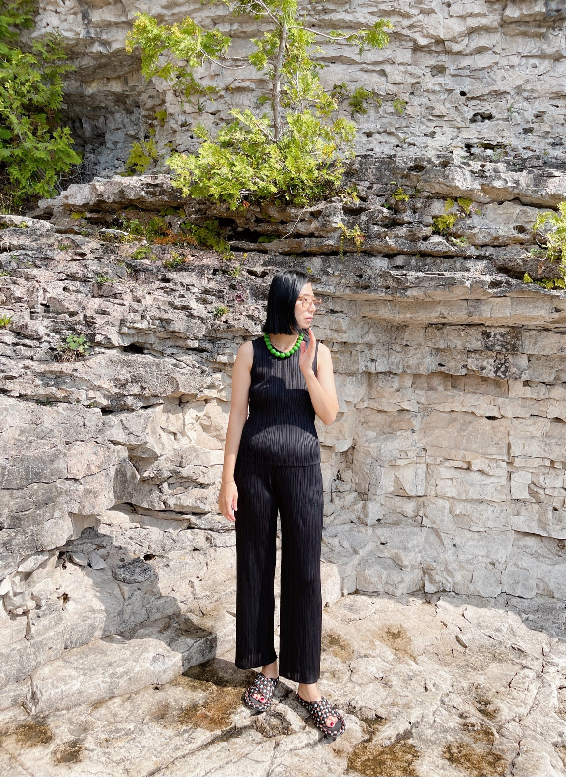 Basic Top (black, ivory, green, pink)