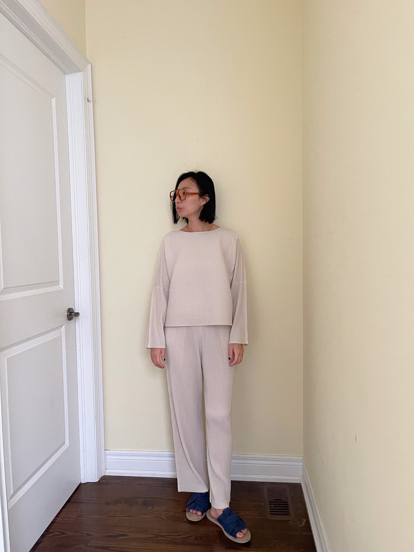 A-POC Pleats Pants (ivory, black)
