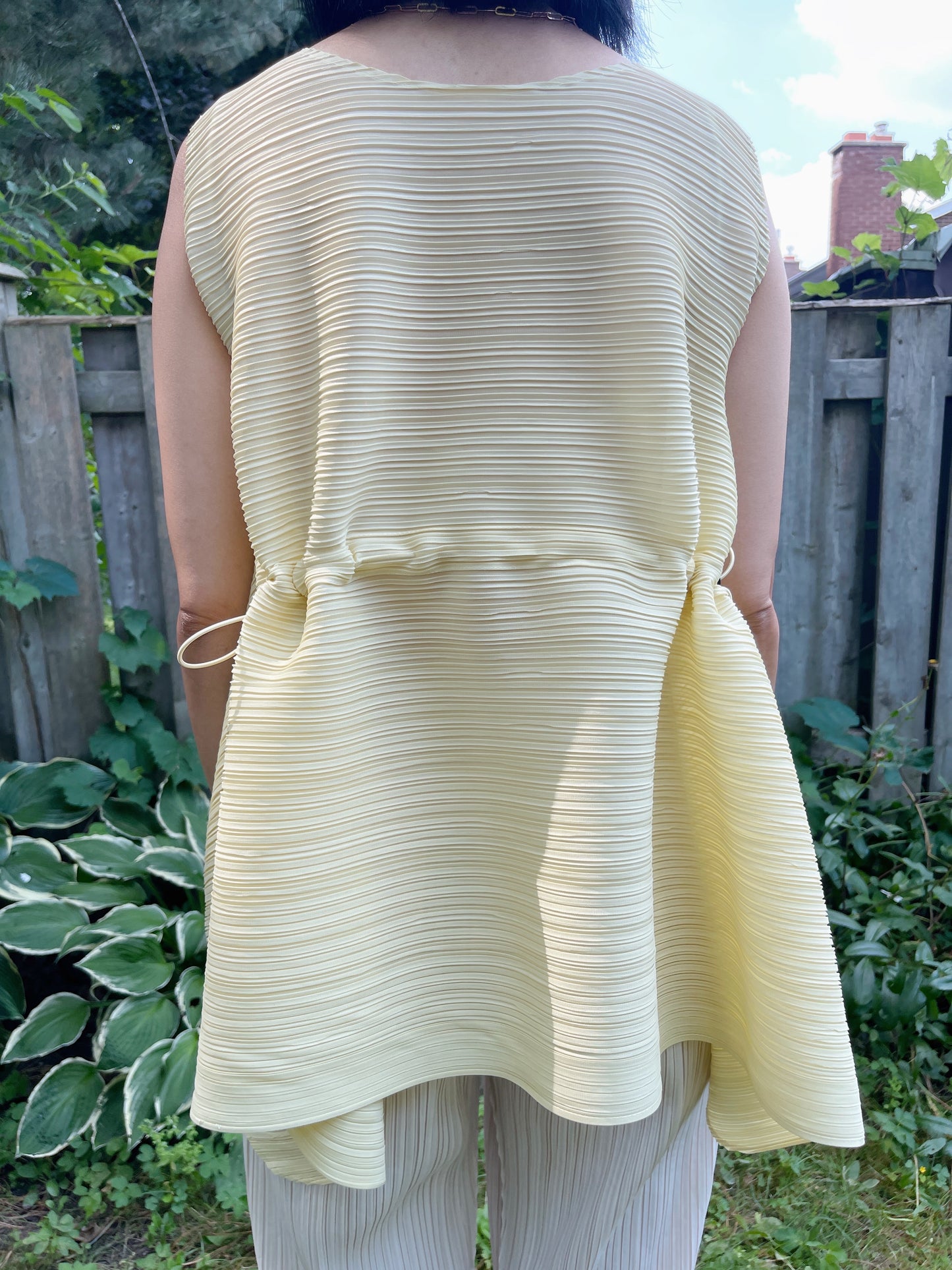 Pleats back string sleeveless (royal blue, lavender, ivory, lemon)