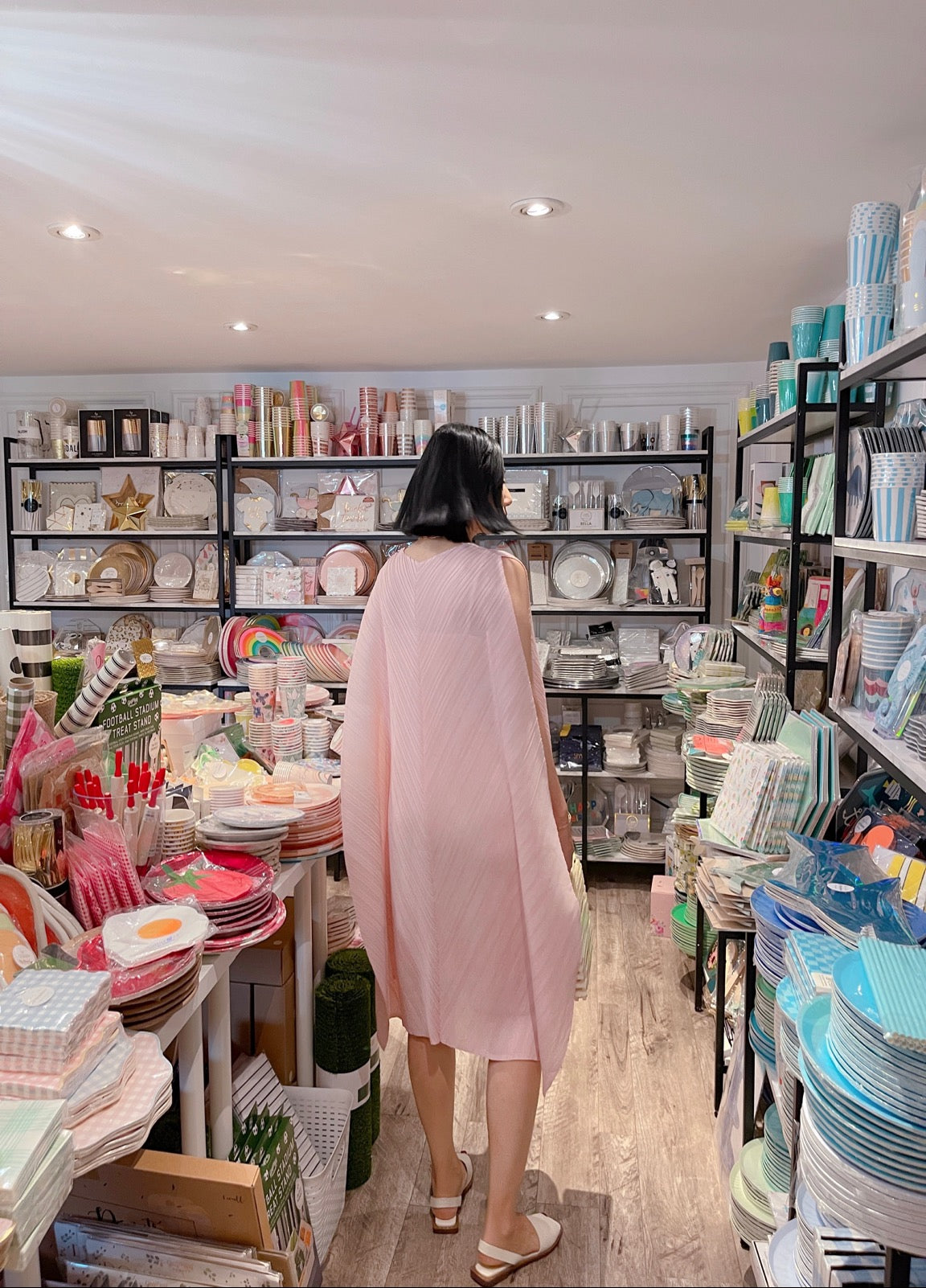 solid dress (black, pastel blue ,pink)