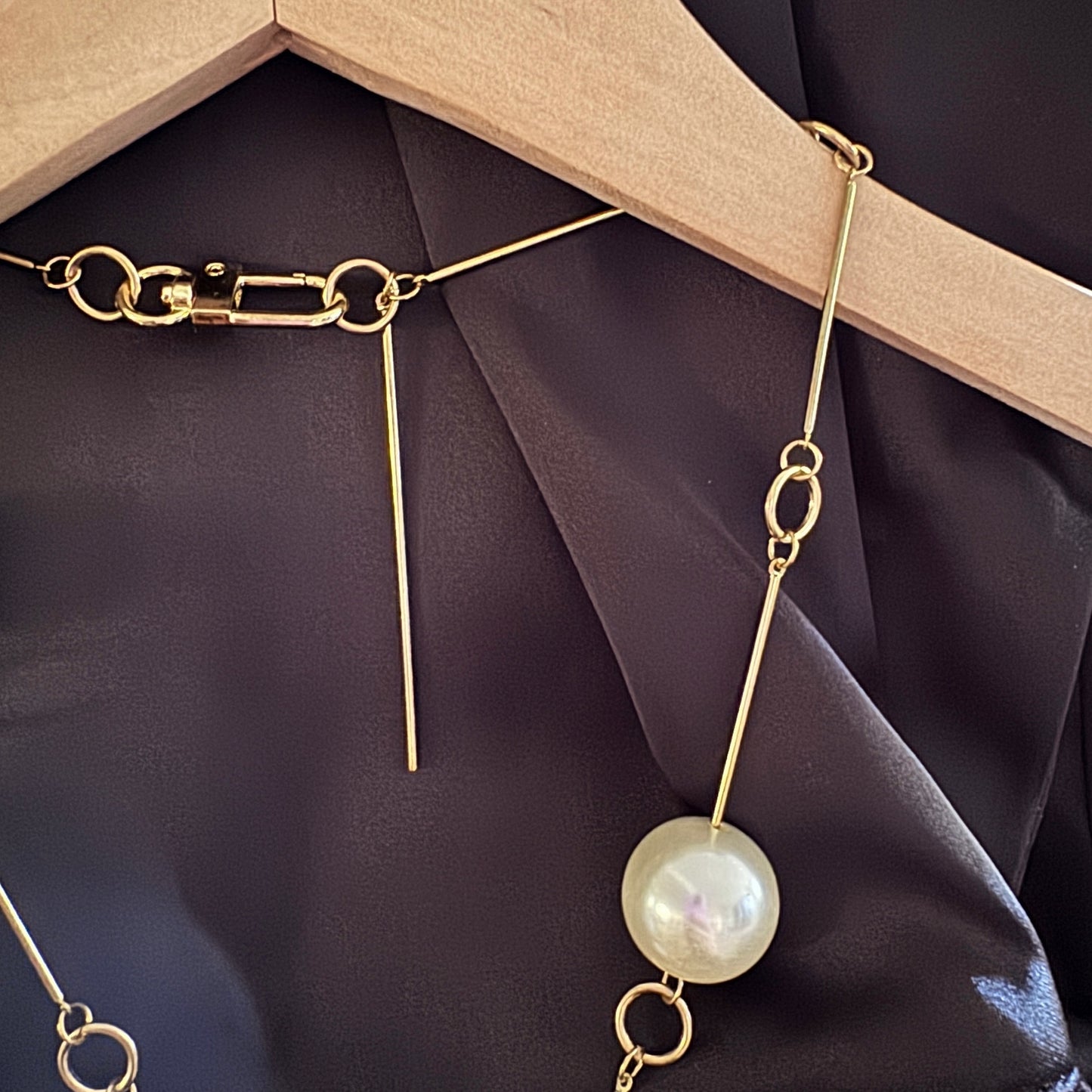 Gold Chunky Pearl Necklace