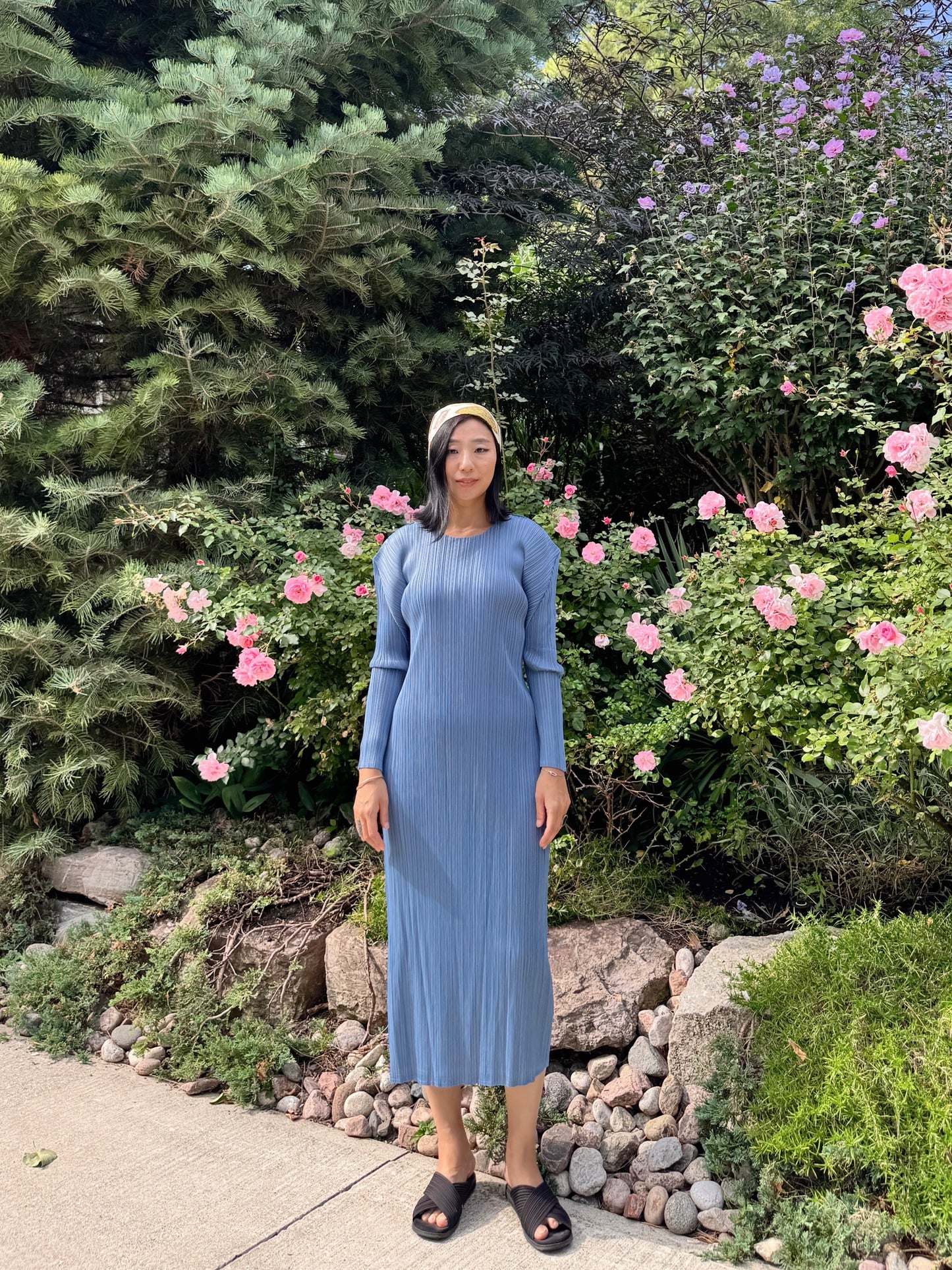 Edge dress (pink, blue)