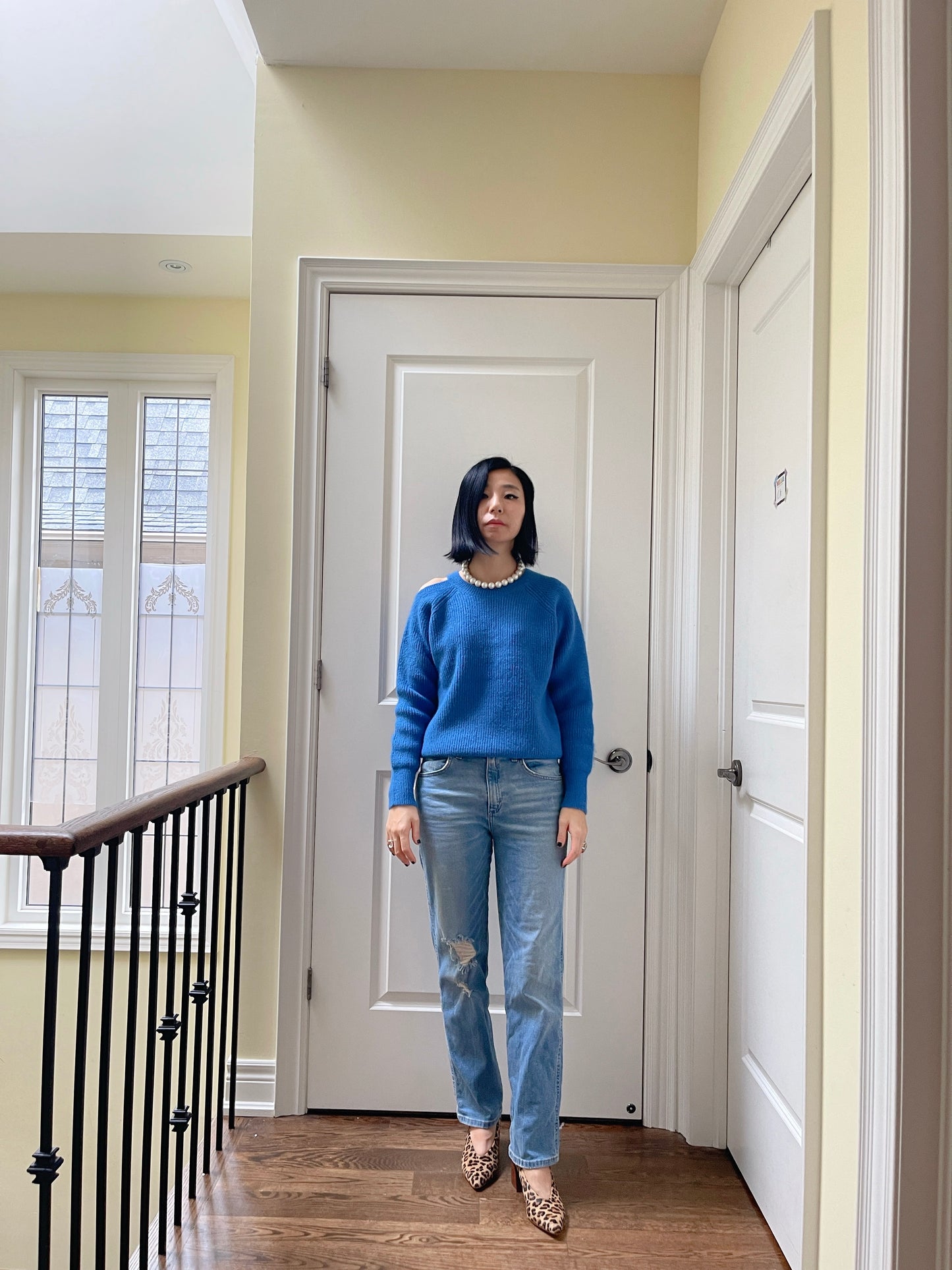 Latte wool knit (ivory, blue, black)