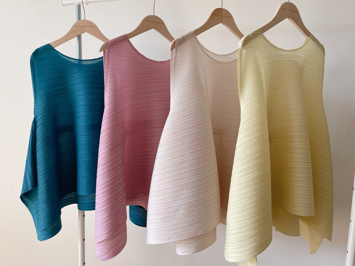 Pleats back string sleeveless (royal blue, lavender, ivory, lemon)