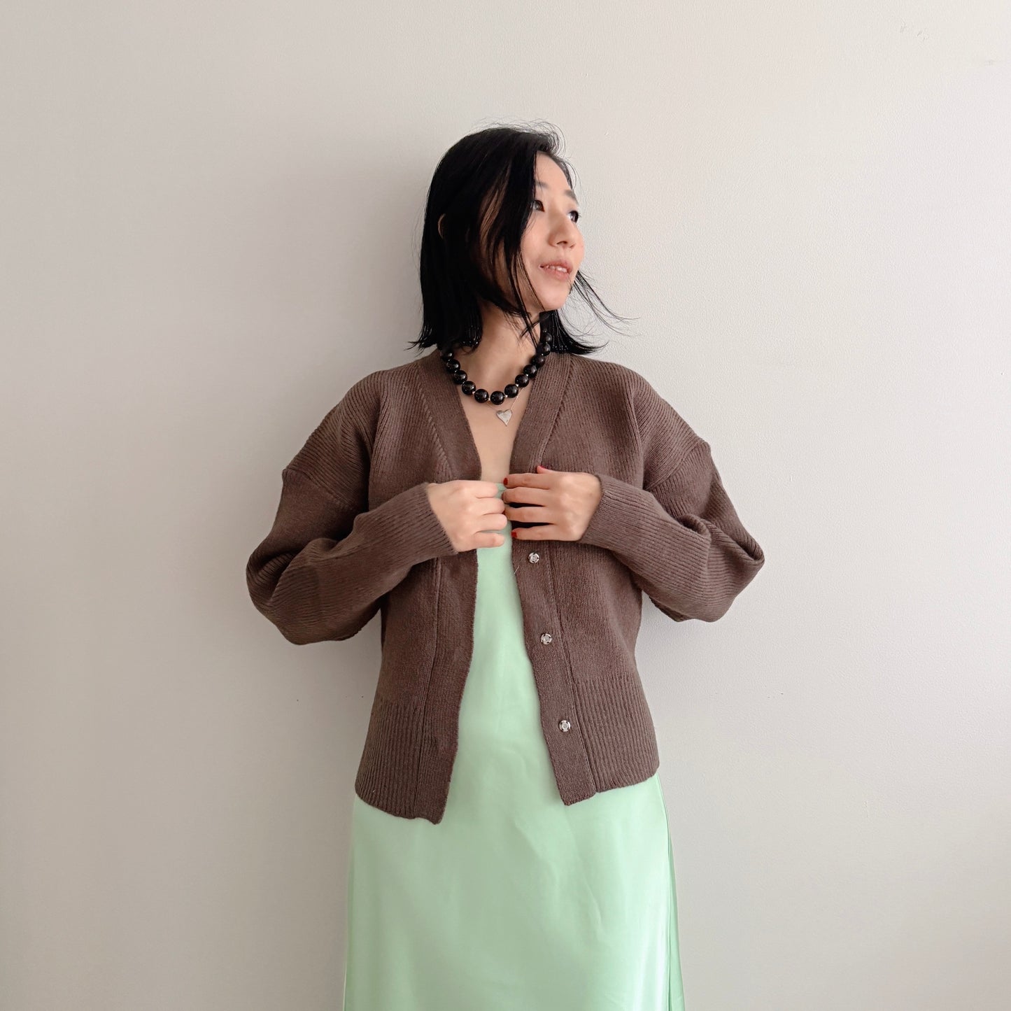 snap button cardigan (light yellow, brown)