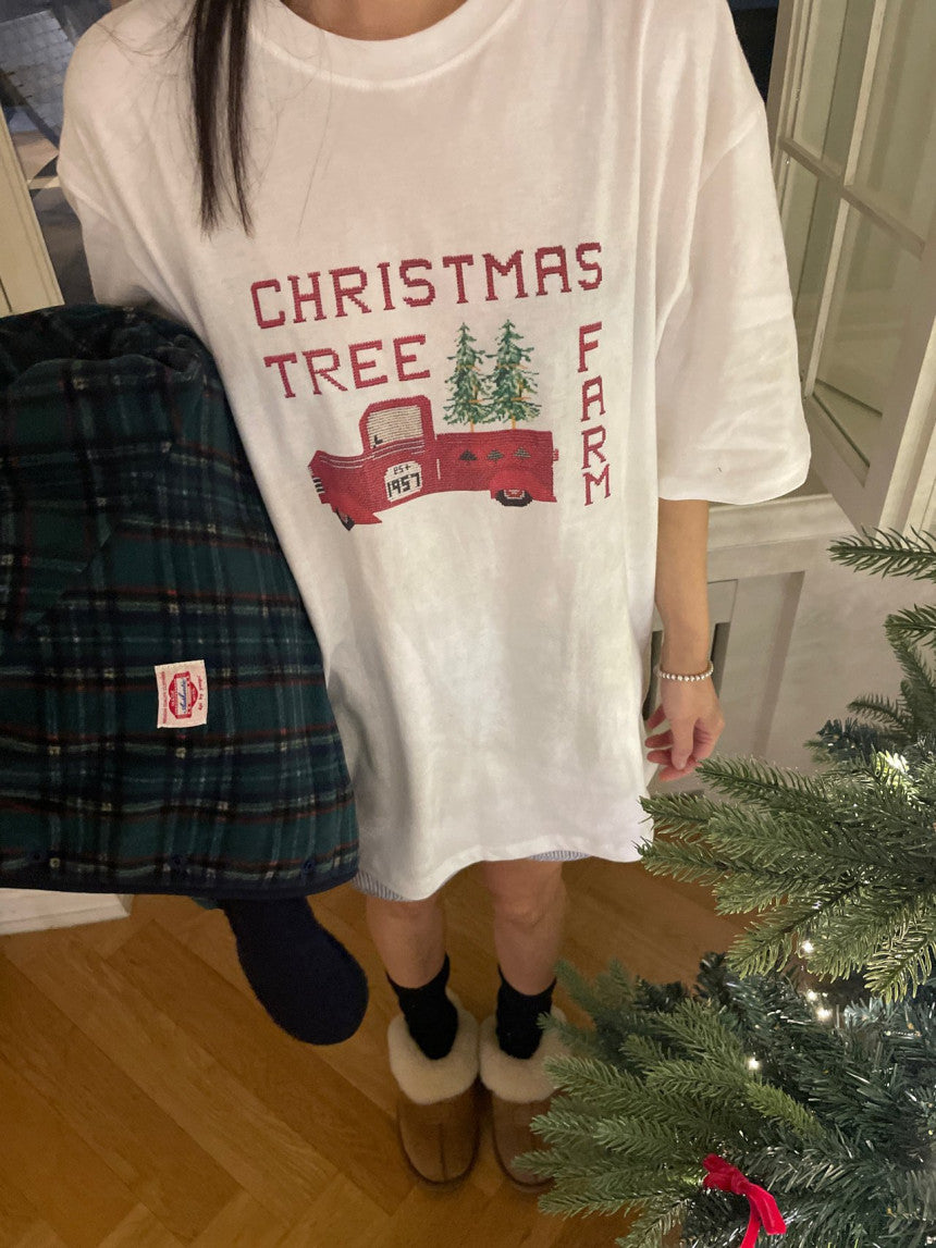 Christmas Farm Tee