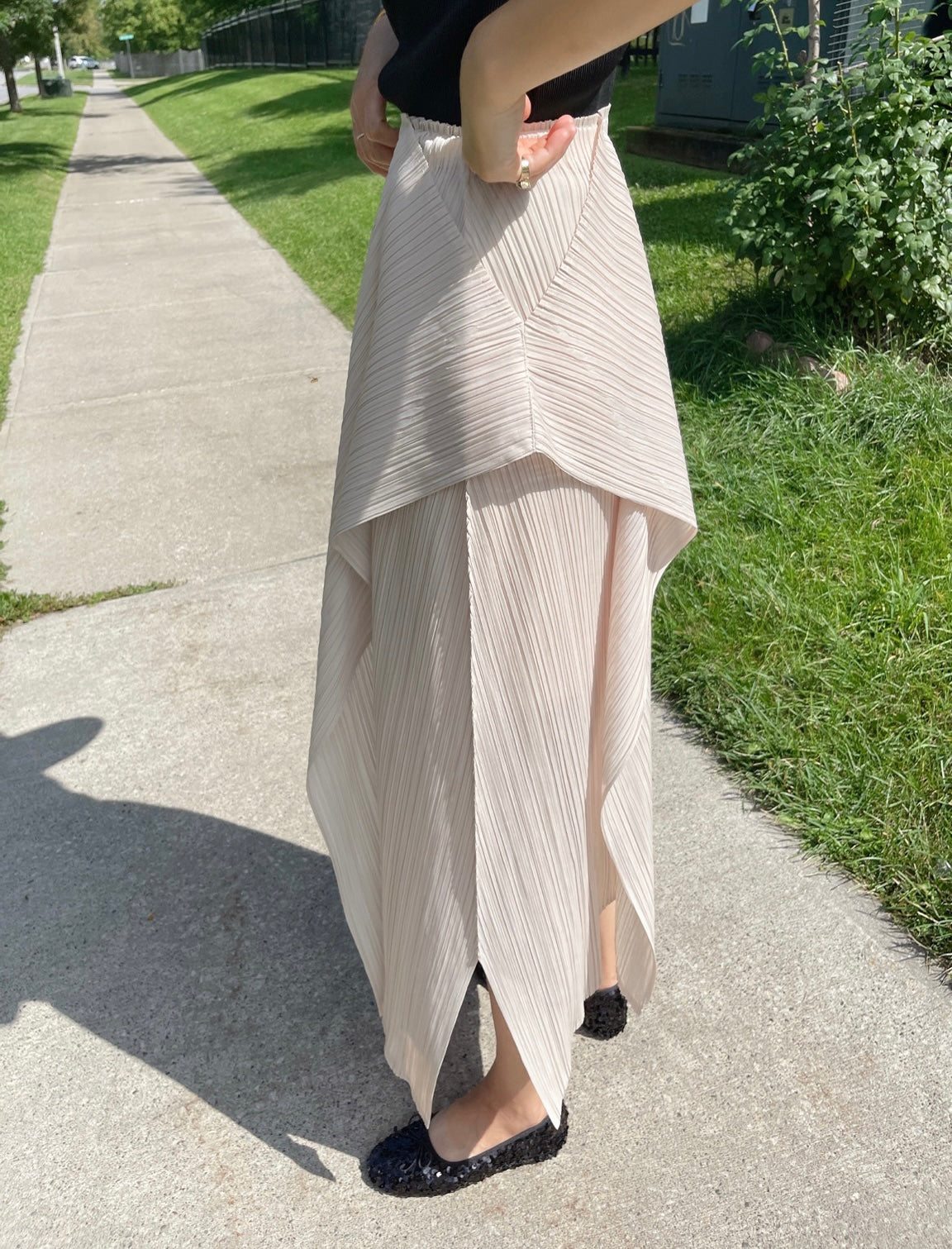 Edge skirt (black, pink, beige, brown)