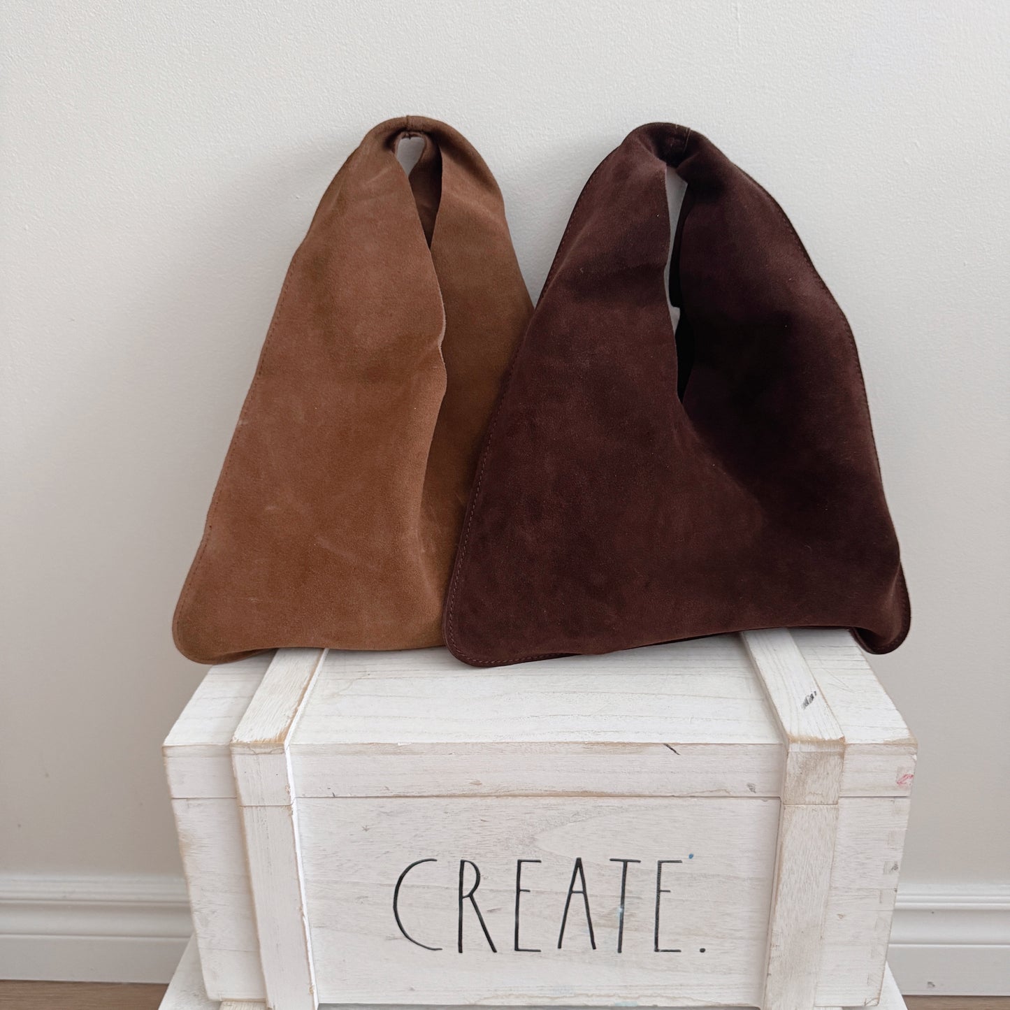 Suede Tote (camel, brown)