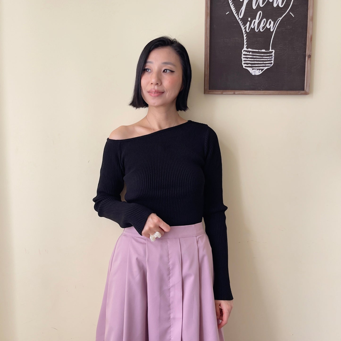 Off shoulder knit (ivory, yellow,sky blue, black)