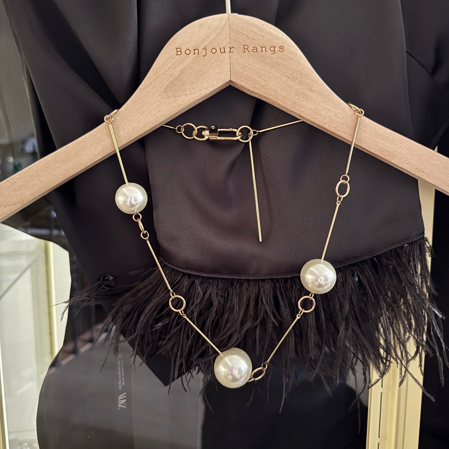 Gold Chunky Pearl Necklace