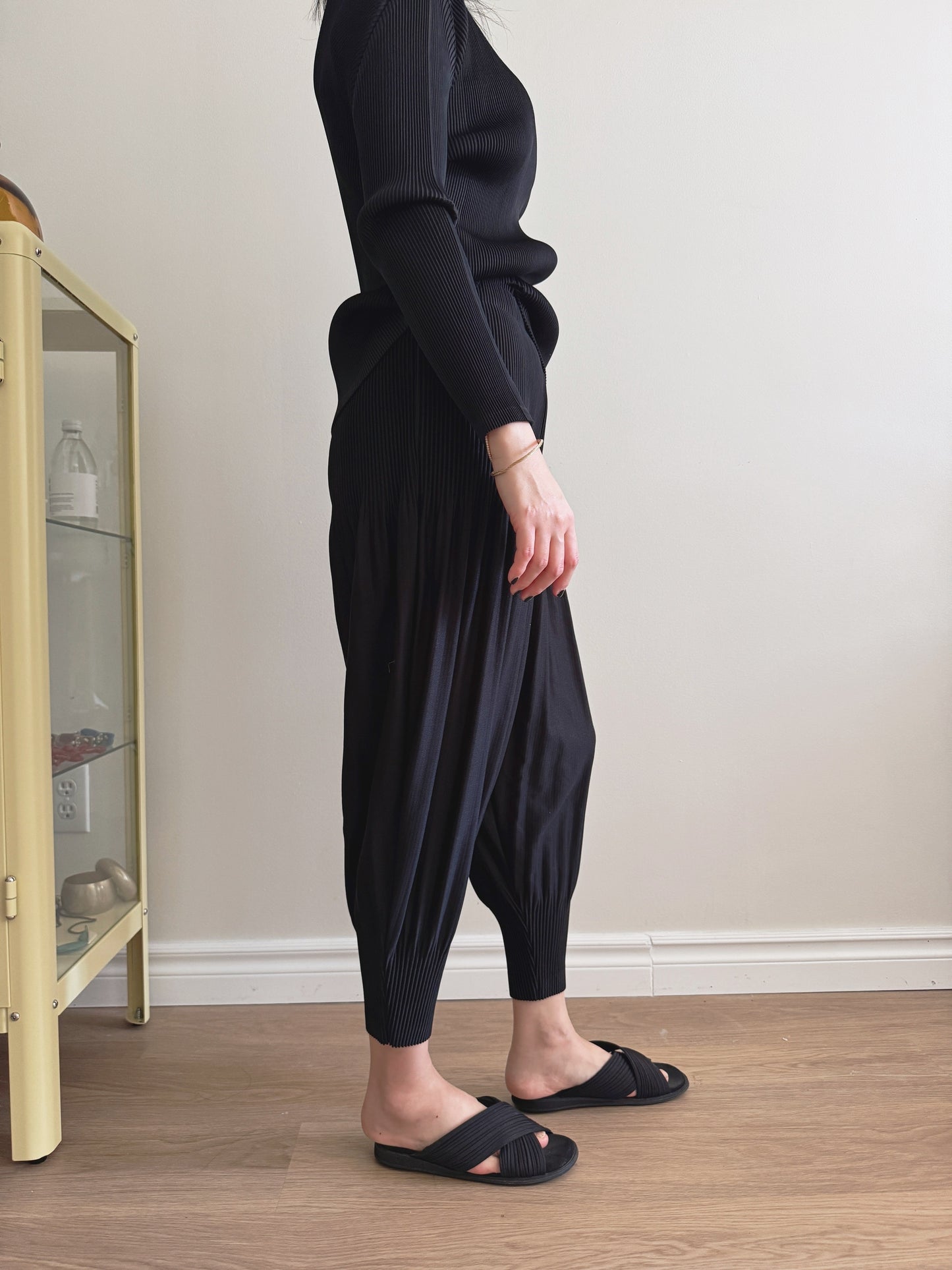 Pleats baggy pants ( black, pink, ivory, orange, mocha)