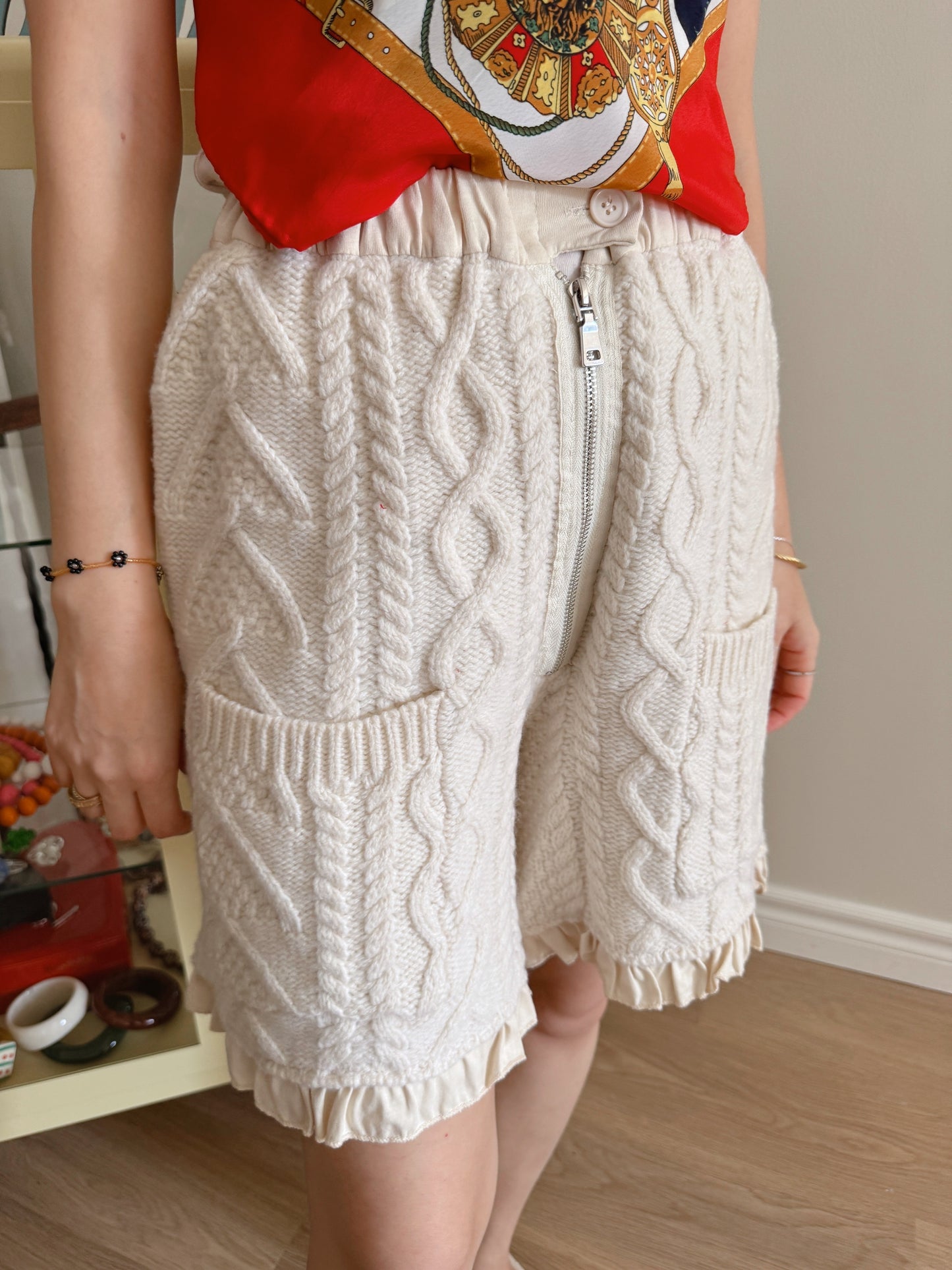 Wool knit shorts(ivory, red, black)